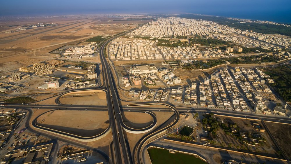 مناقصتان جديدتان تستهدفان الحماية من مخاطر المنخفضات والأعاصير