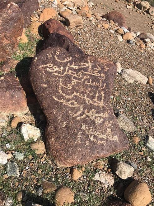 3 مواقع مشهورة بالرسومات الصخرية في مسندم