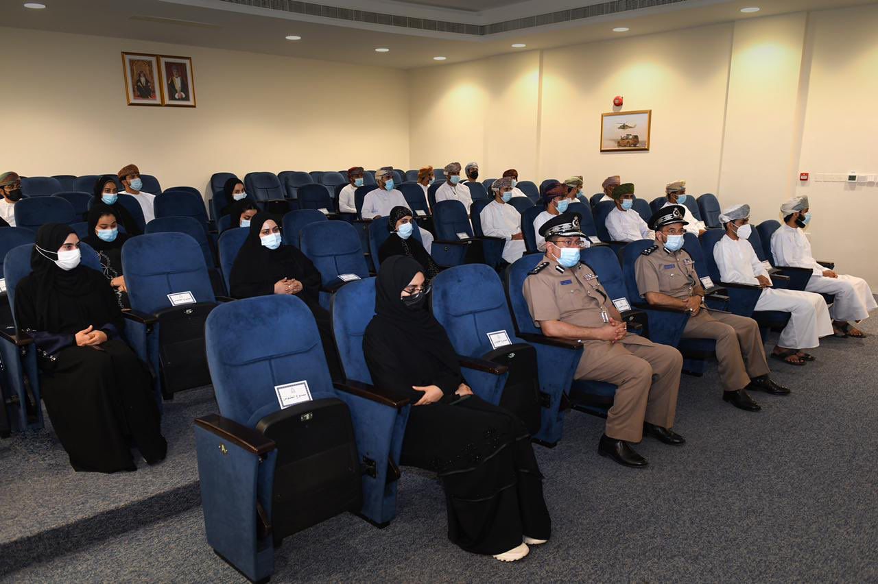 في 2021: إعلانات وظائف واستقبال دفعات جديدة في شرطة عمان السلطانية