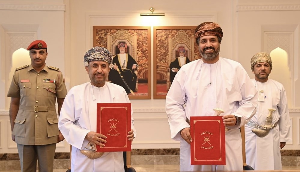 برامج تعاون بين “العمل” و “الدفاع” لتدريب وتوظيف الباحثين عن عمل