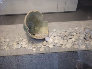 بالصور: معالم سياحية وثقافية في أبوظبي