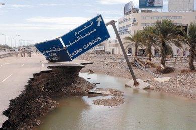 أبرز الأعاصير التي أثرت على السلطنة والخسائر التي نتجت عنها