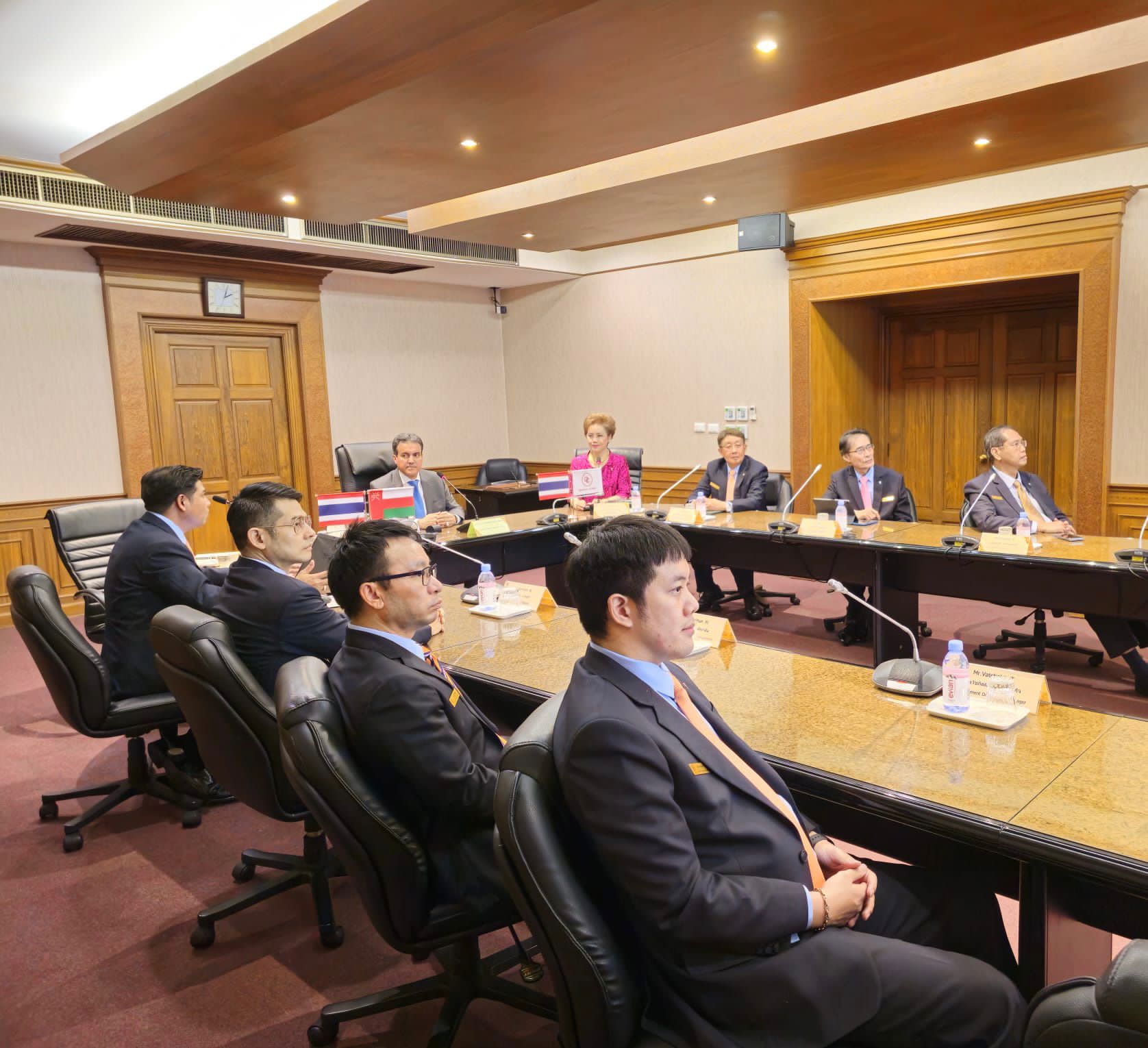 سفيرنا لدى تايلند يبحث فرص الاستثمار مع شركة رائدة في المنتجات النحاسية