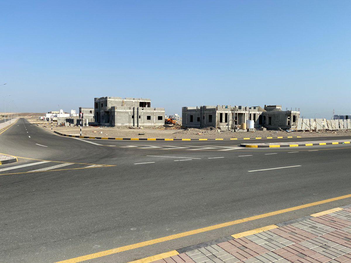 بالصور: وزير الإسكان في مدينة لوى الجديدة