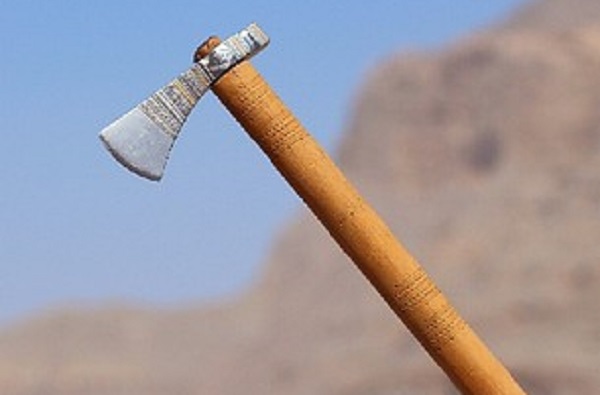 الجرز زي تقليدي عماني يُحافظ عليه أهل مسندم، فماذا تعرف عنه؟