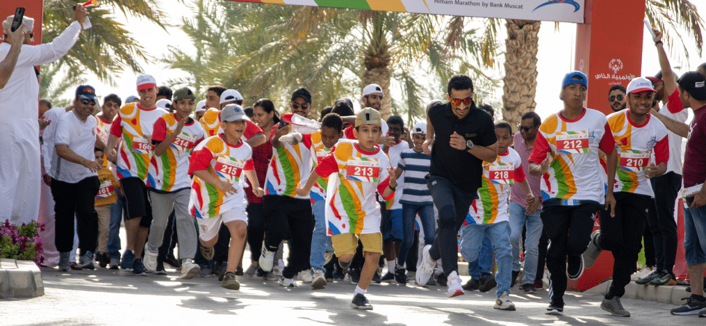 بمشاركة مختلف فئات ذوي الإعاقة: تنظيم  “ماراثون همم من بنك مسقط” وتتويج الفائزين بالمراكز الأولى 