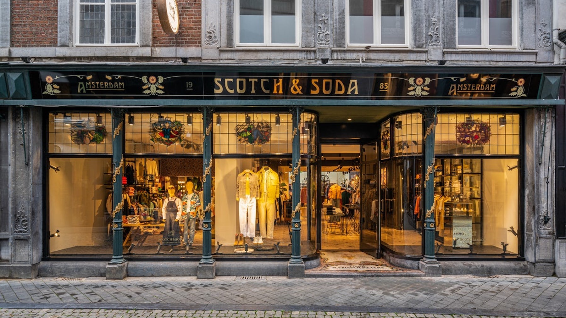 beweeglijkheid periodieke Atletisch Fashion Retailer Scotch & Soda Seeks Bankruptcy for Dutch Operations | BoF
