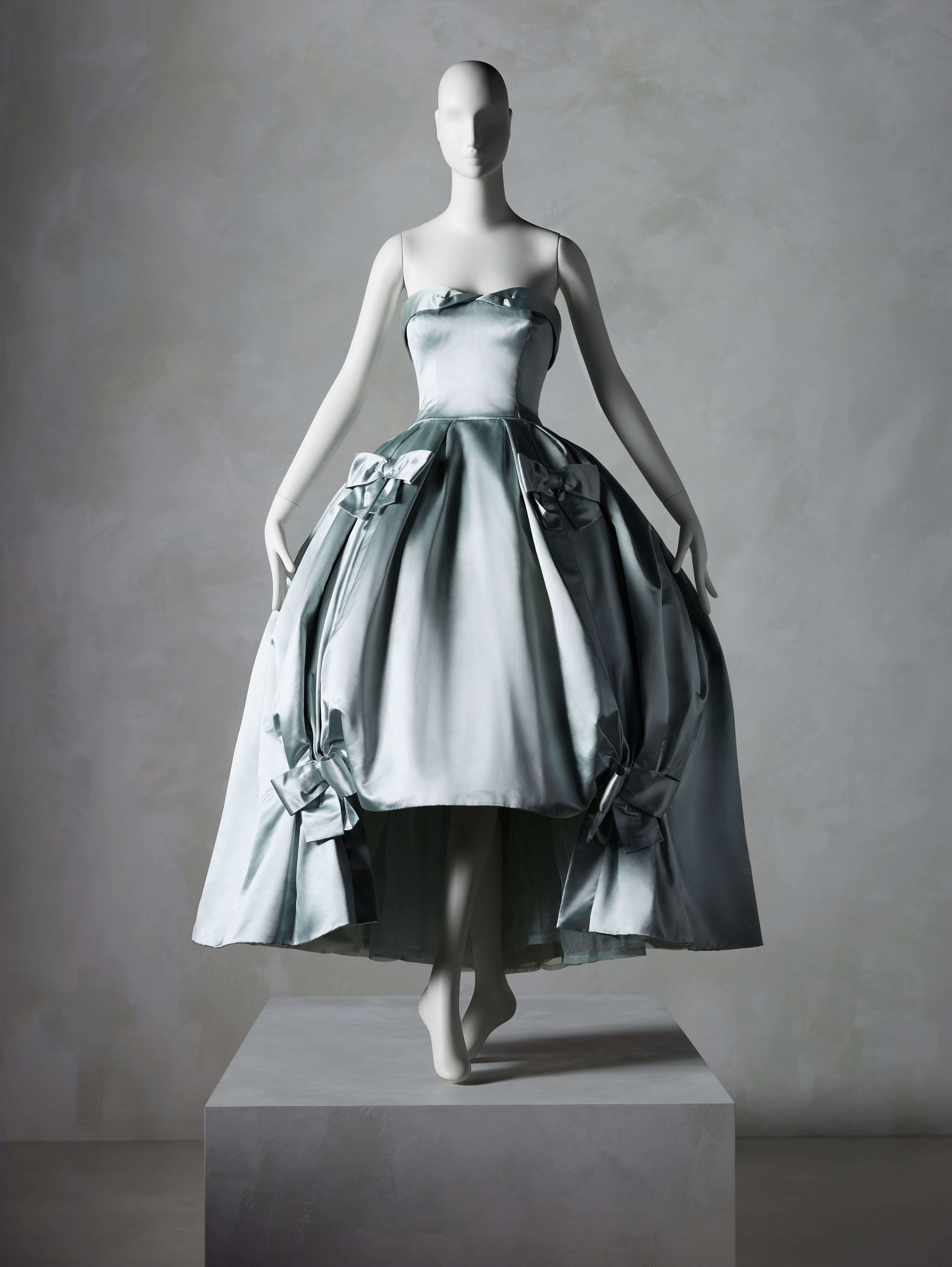 A rare chance to see gowns by Cristobal Balenciaga in new Paris