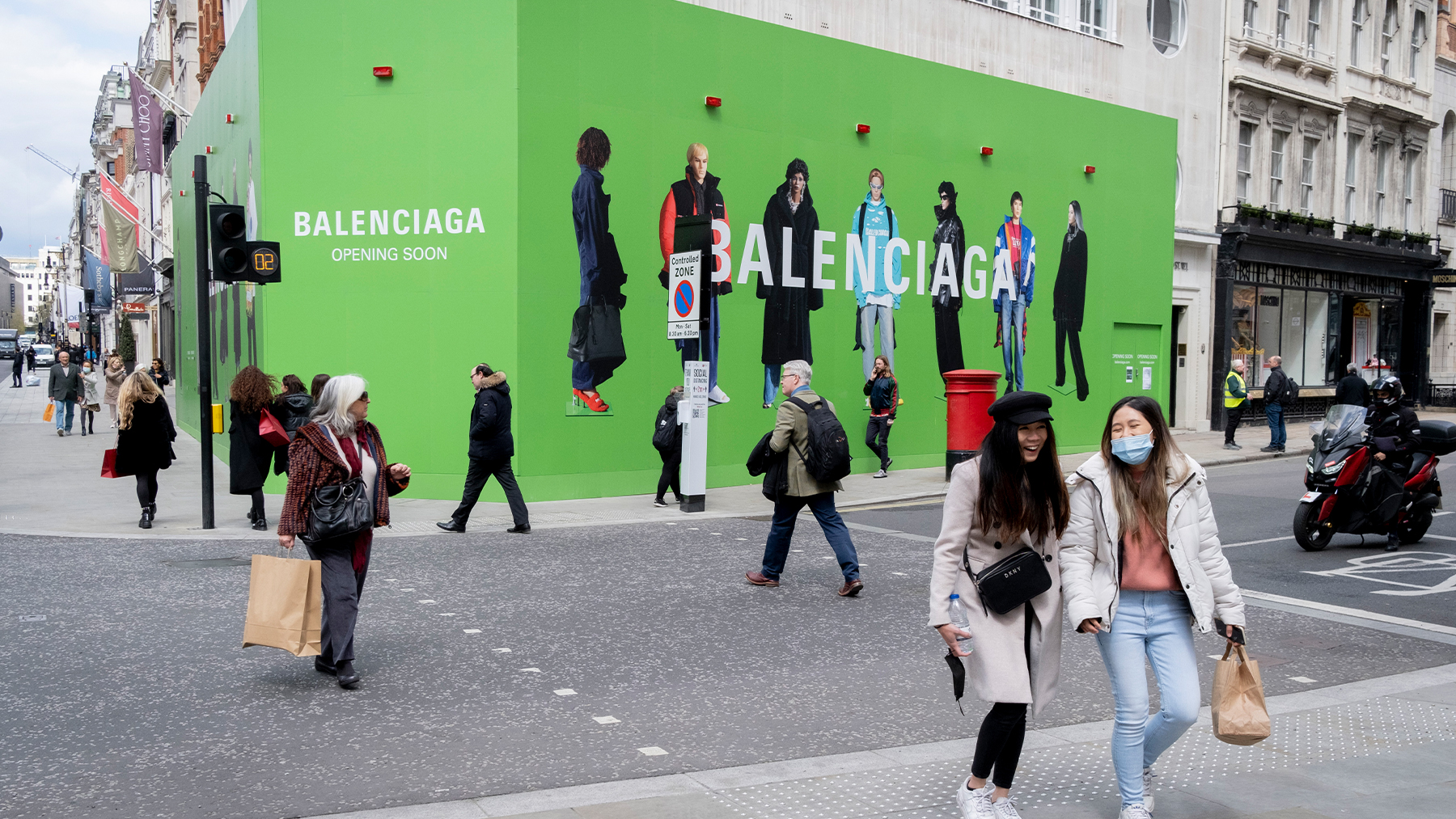 Decoding the Marketing Mix of Balenciaga