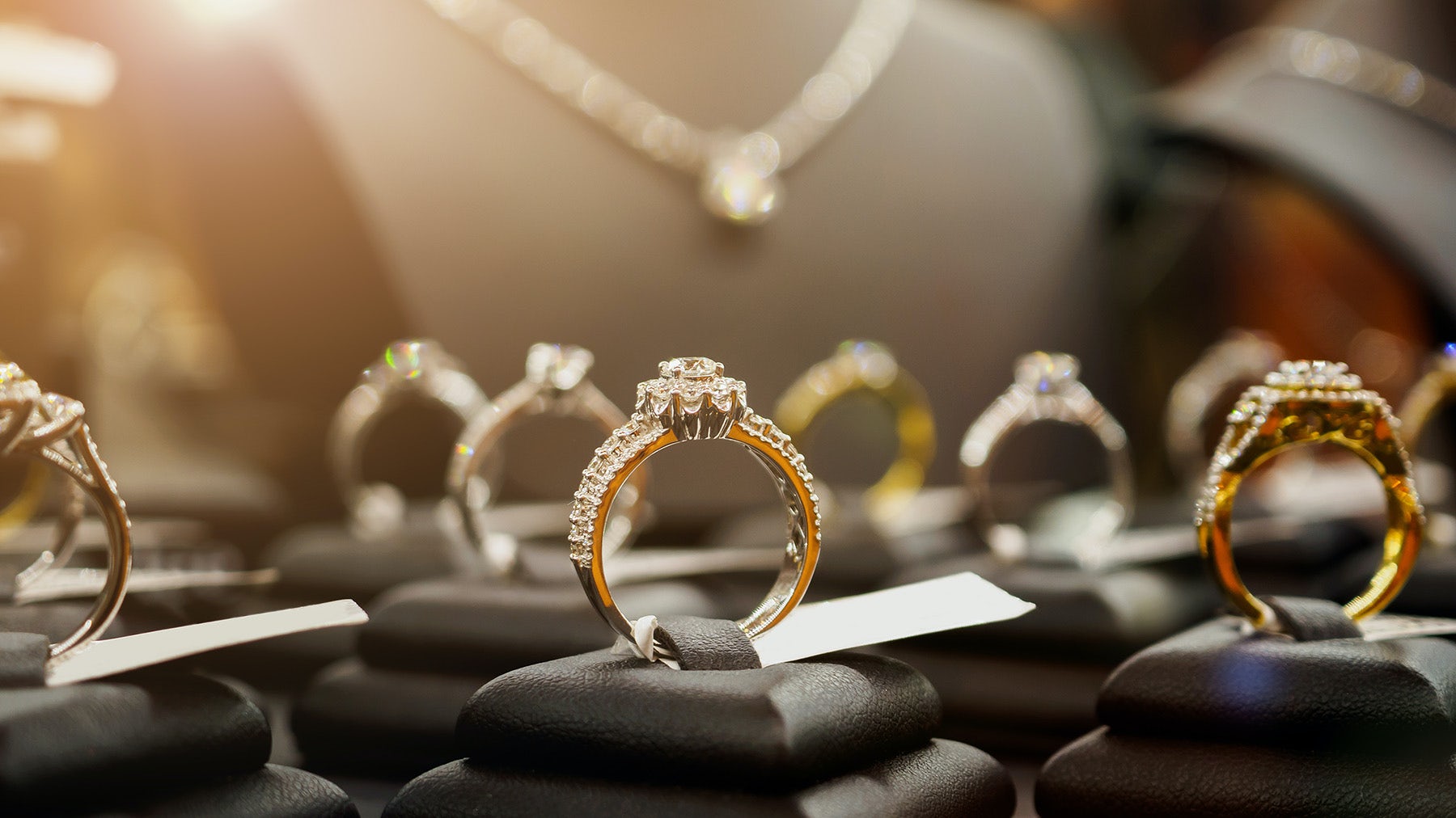 LVMH Targets Growing Jewellery Sales with Online Boost