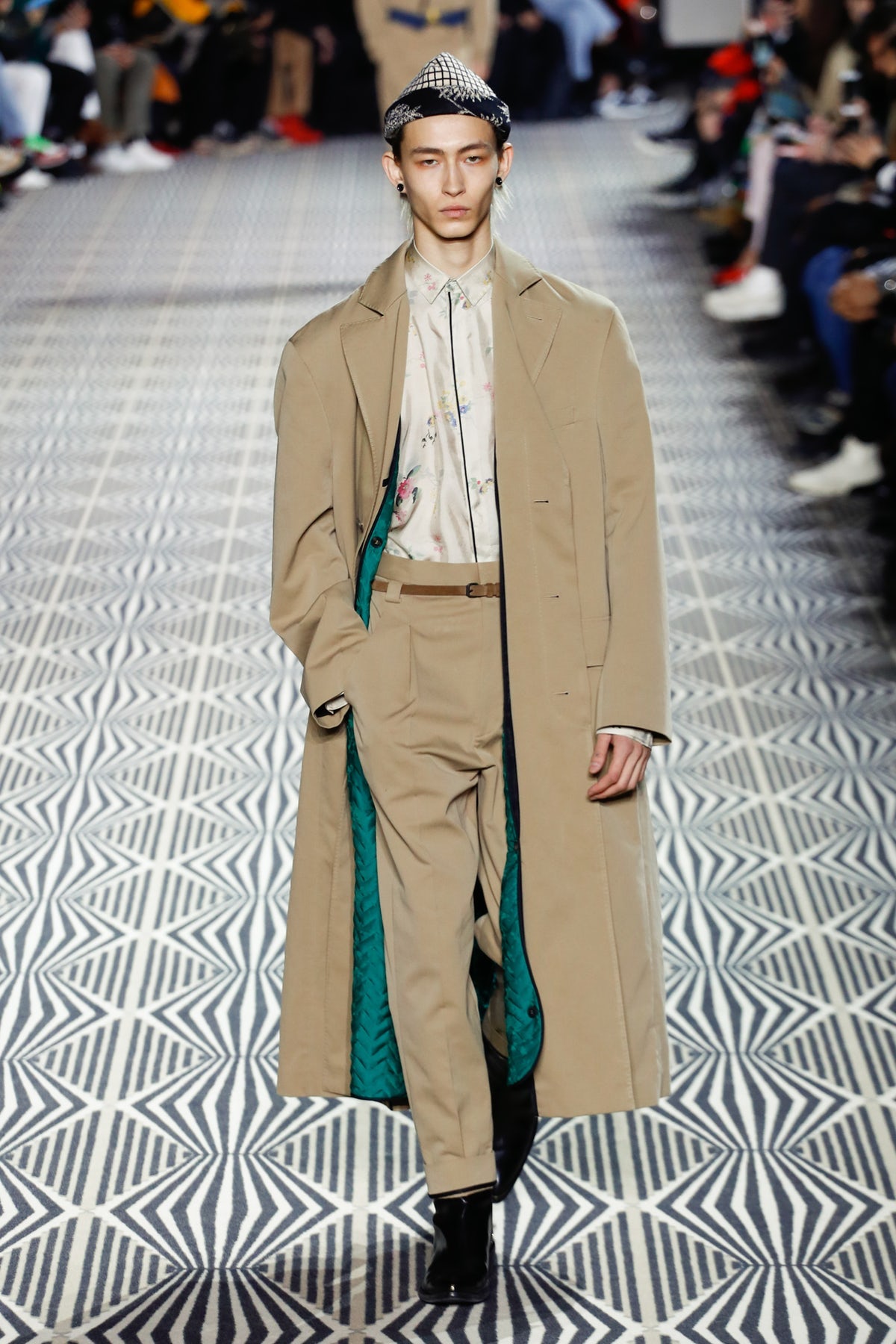 【正規店出品】HAIDER ACKERMANN BARRETTO MILITARY COAT KHAKI HAIDER ACKERMANN WOMENS BARRETTO MILITARY COAT KHAKI 50%OFF