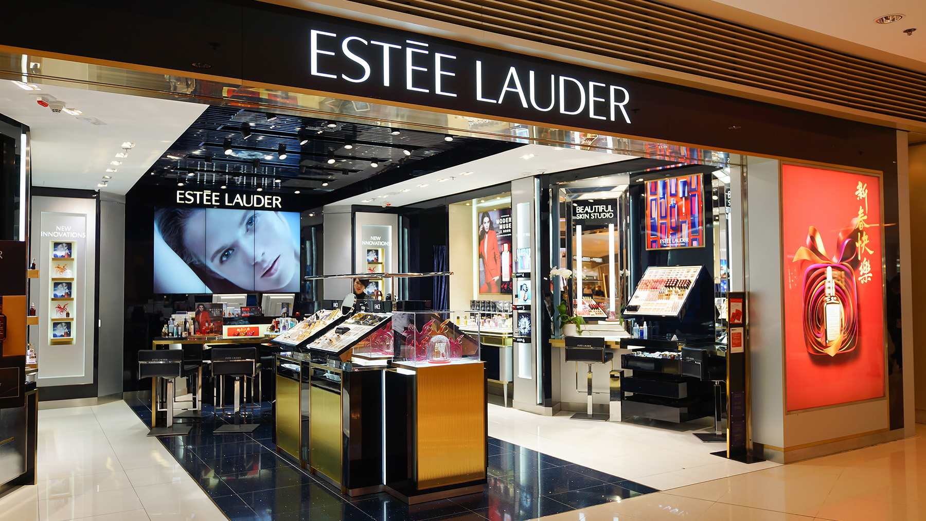 Estée Lauder Is Falling Behind Rivals Like L'Oréal, Even on Its Home Turf