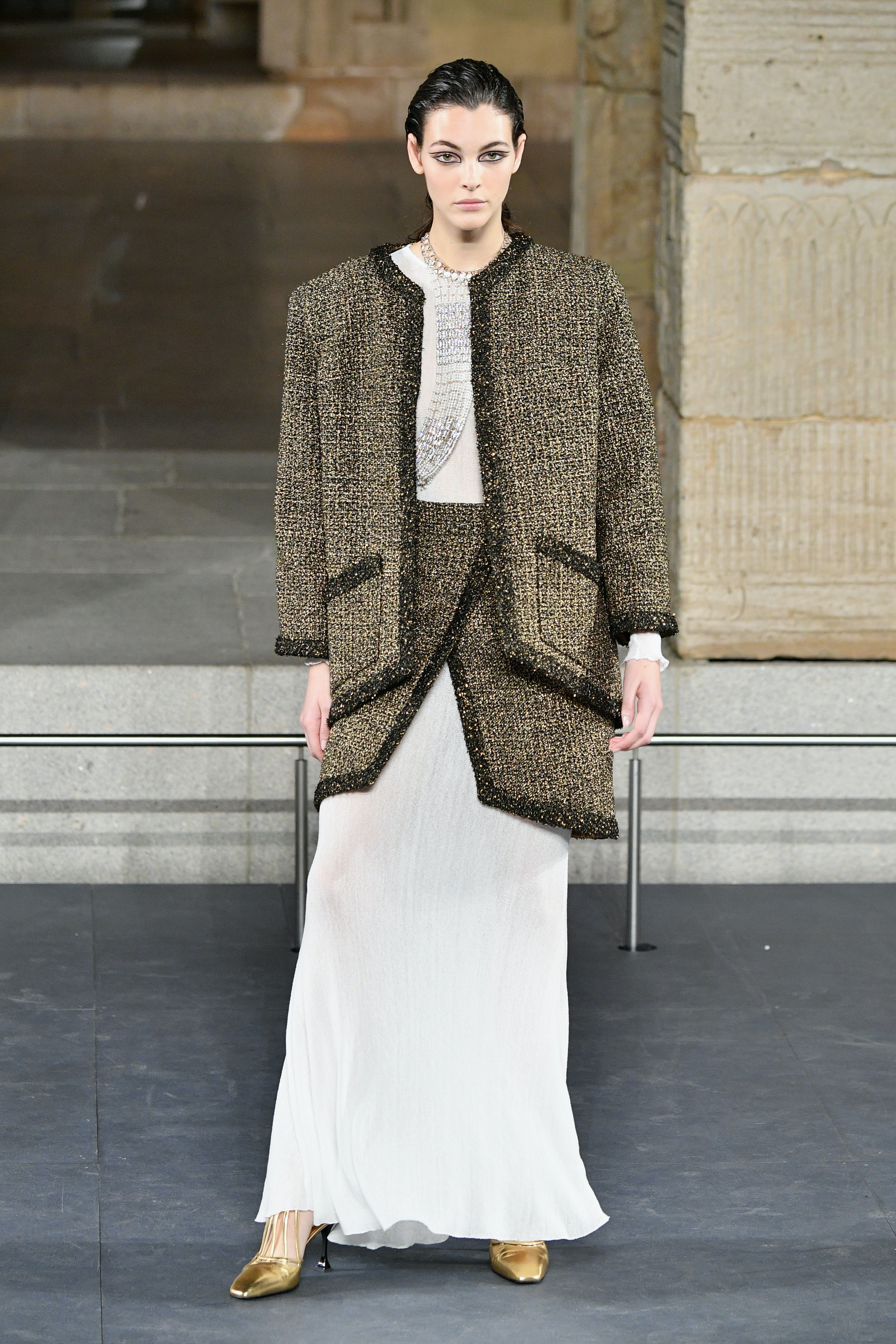 PFW SS24: Chanel - The Glass Magazine