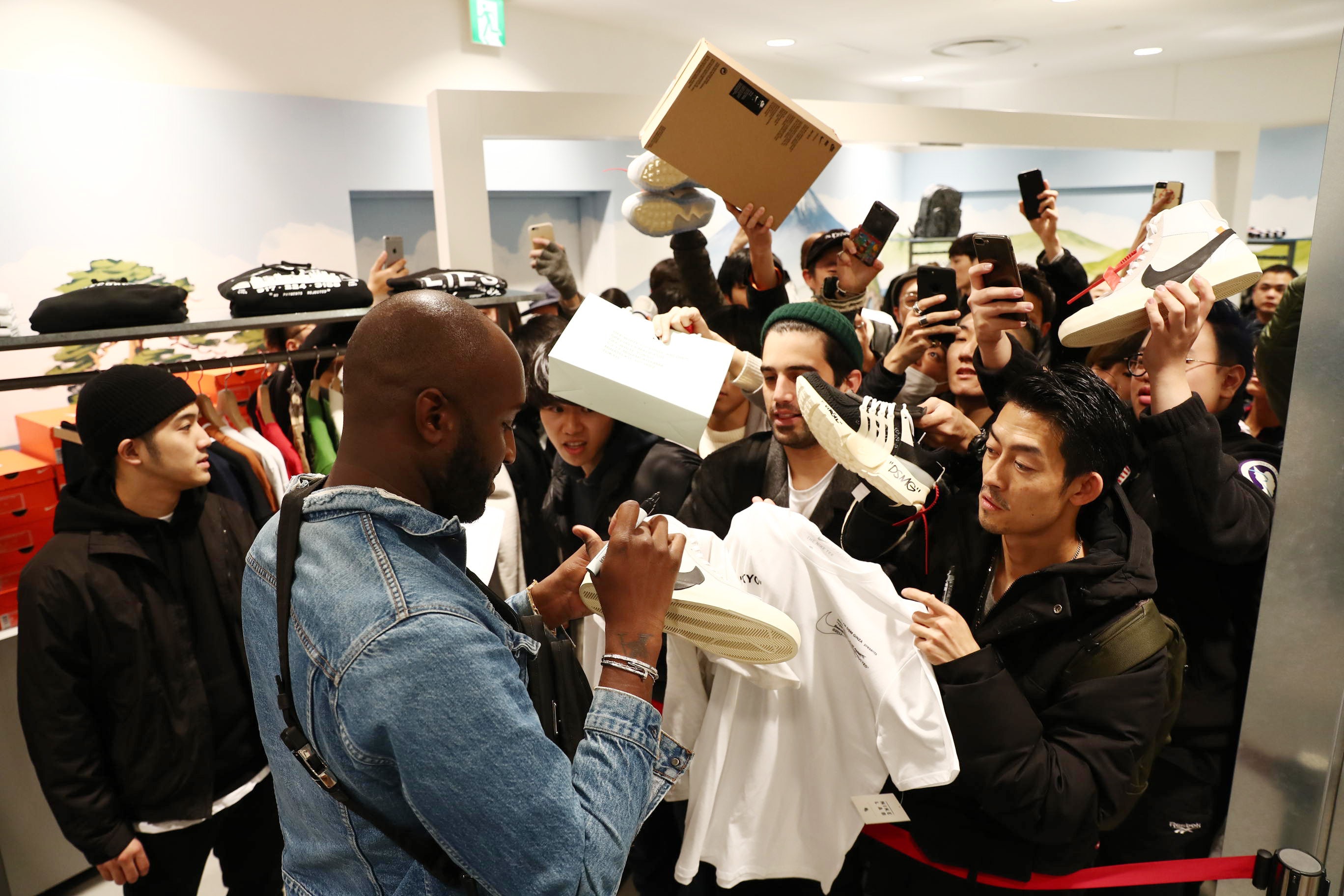 Virgil Abloh Infiltrated Luxury Fashion. Here's How He Successfully  Navigated A Space That Wasn't Built For Him.