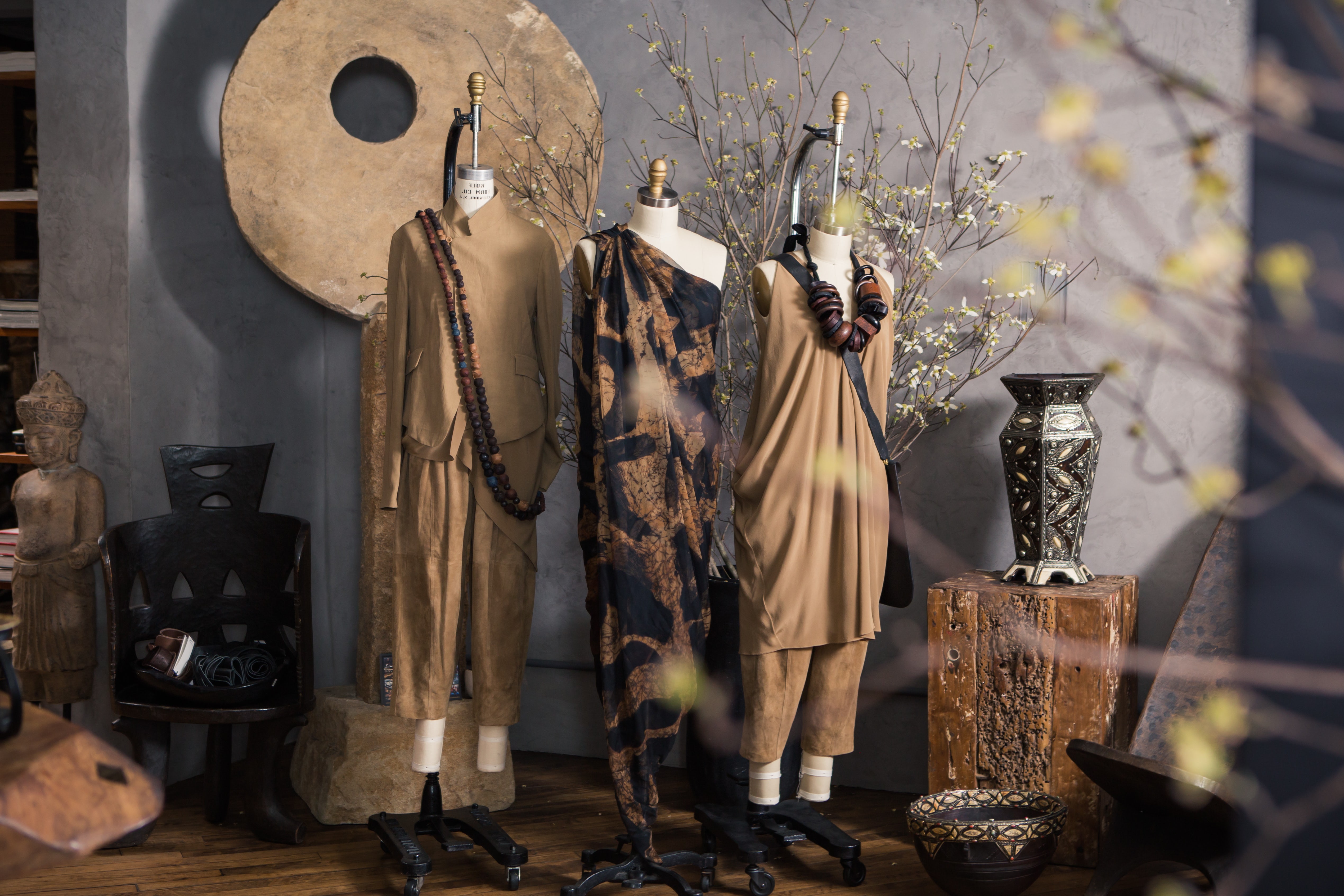 DVF, Donna Karan And More Design Mannequins For The Street – StyleCaster