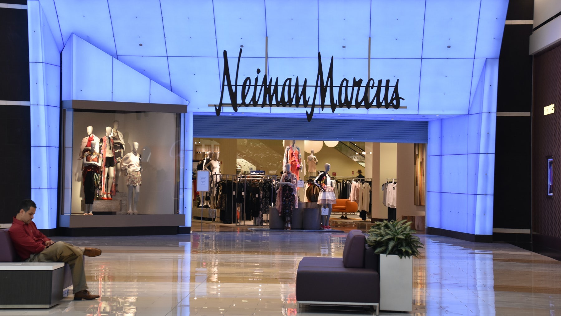 Neiman Marcus on the brink of bankruptcy