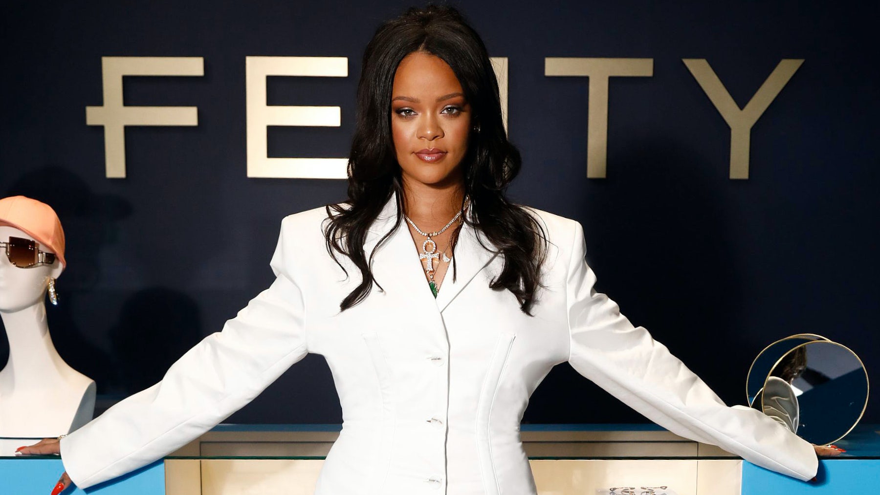 LVMH closes Rihanna's Fenty fashion line 2 years after launch - Good  Morning America