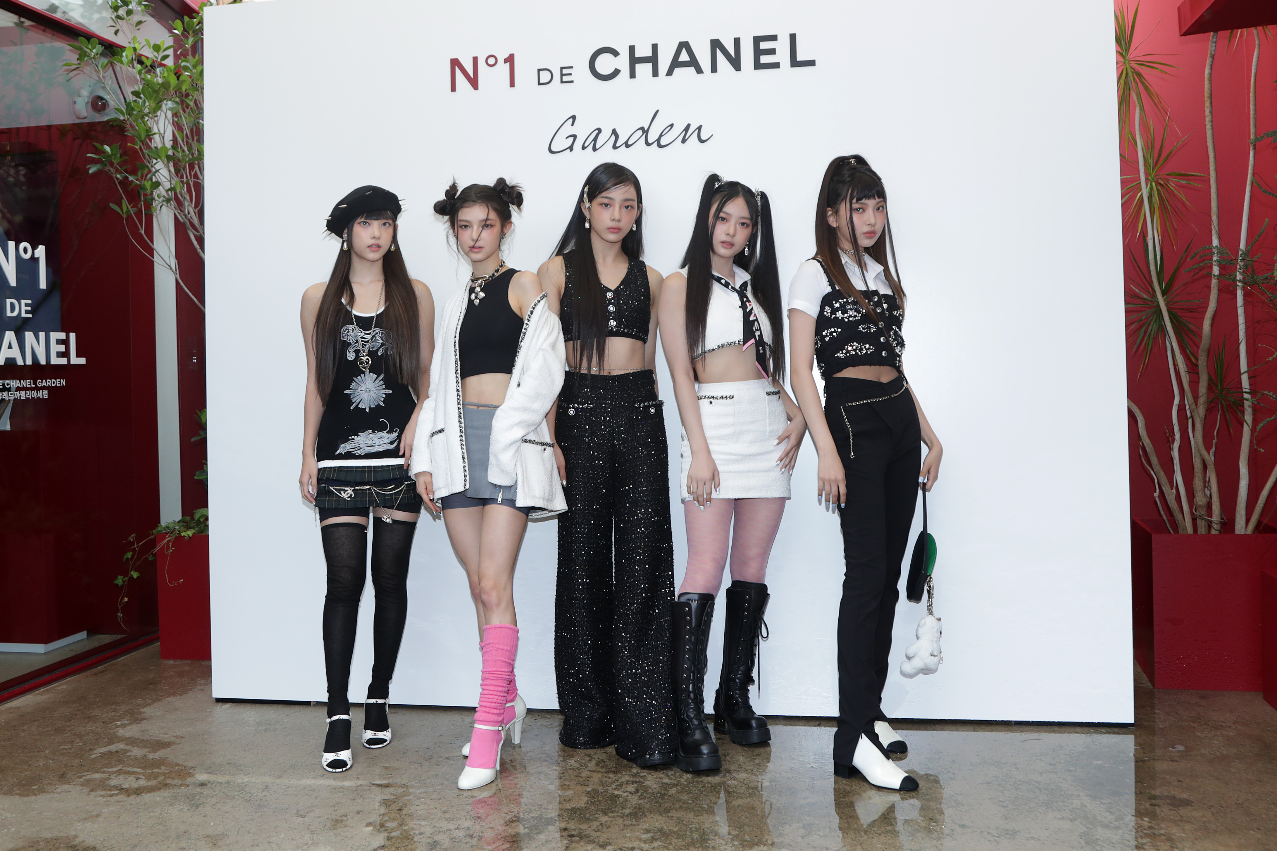 K-Pop Group NewJeans Is the New Face of Luxury – The Stillman Exchange