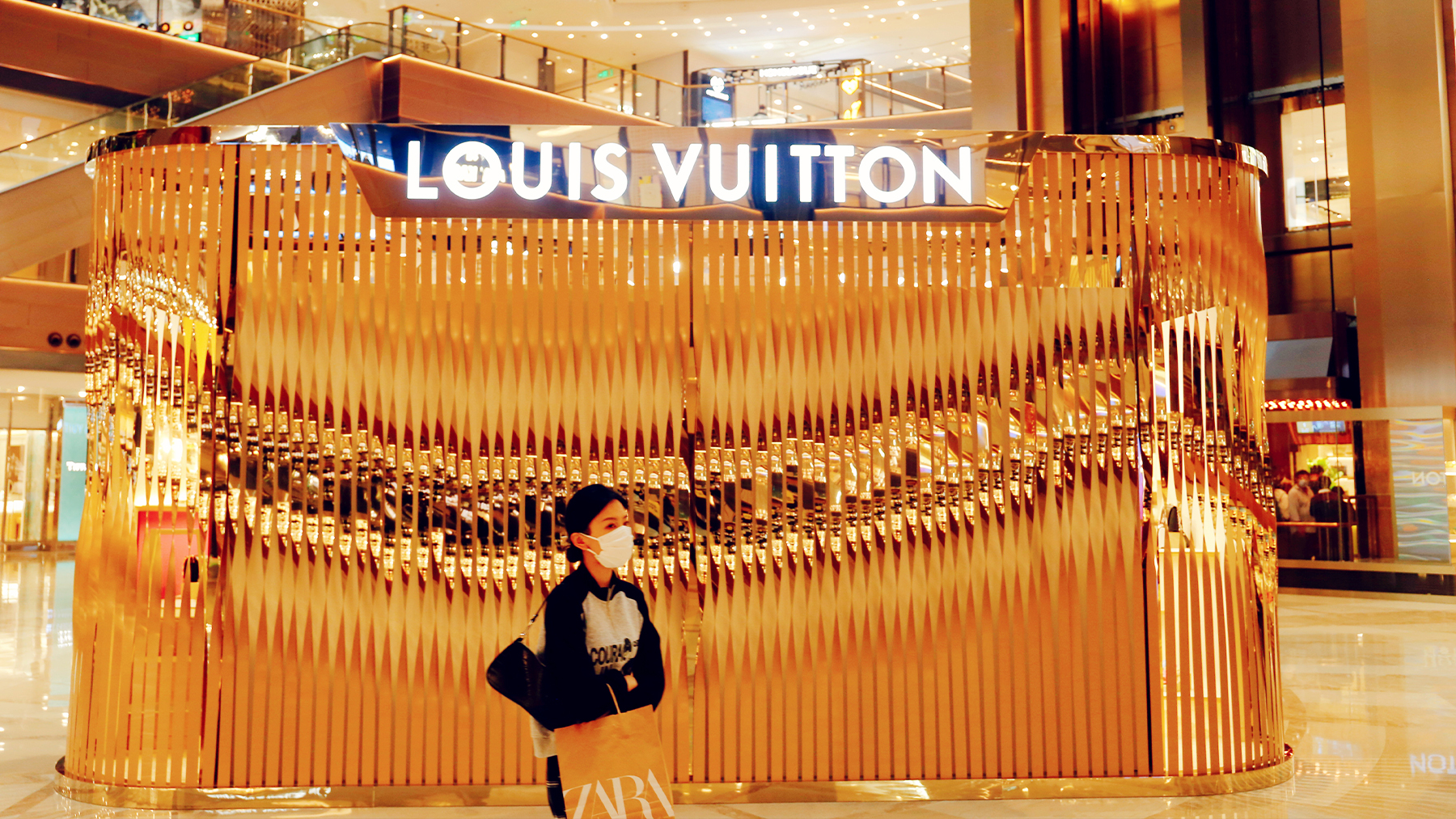 Louis Vuitton Lounge by awardwinning chef Yannick Alléno now open at Doha  airport  Caterer Middle East