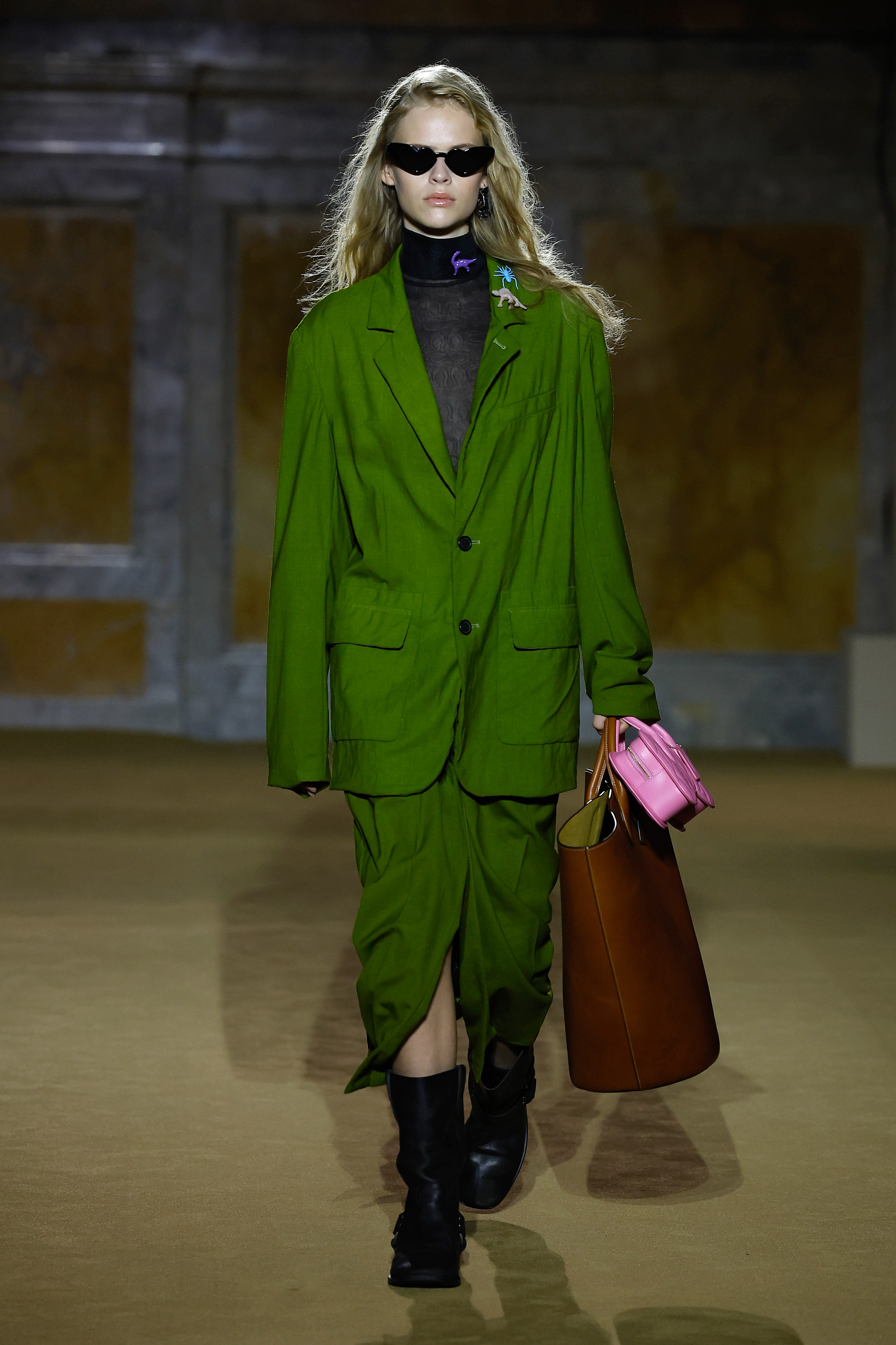 Runway Handbag Green/Black Pyramid - Women's Bags