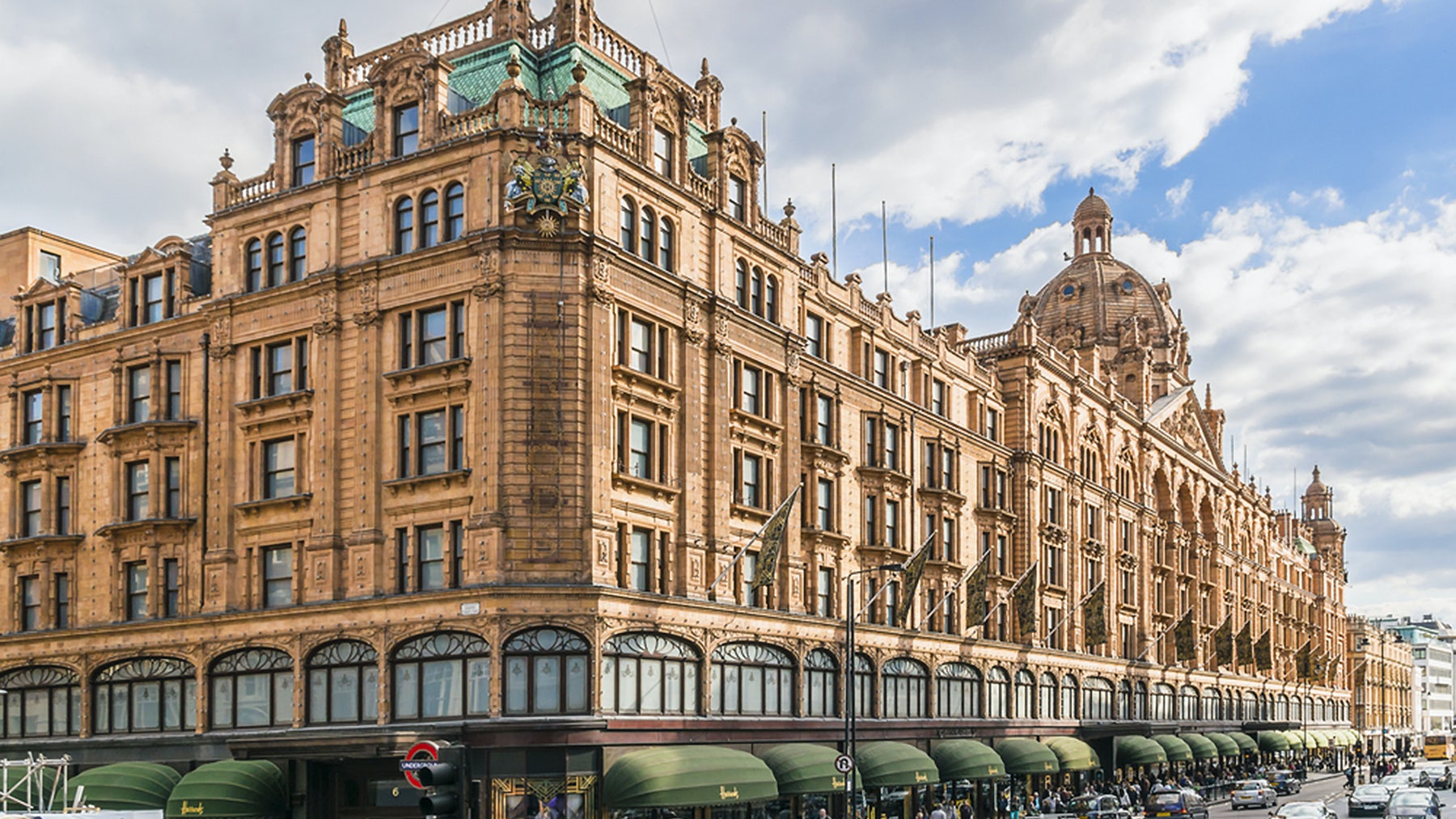 Harrods Bounces Back After Pandemic Hit as Big Spenders Return to