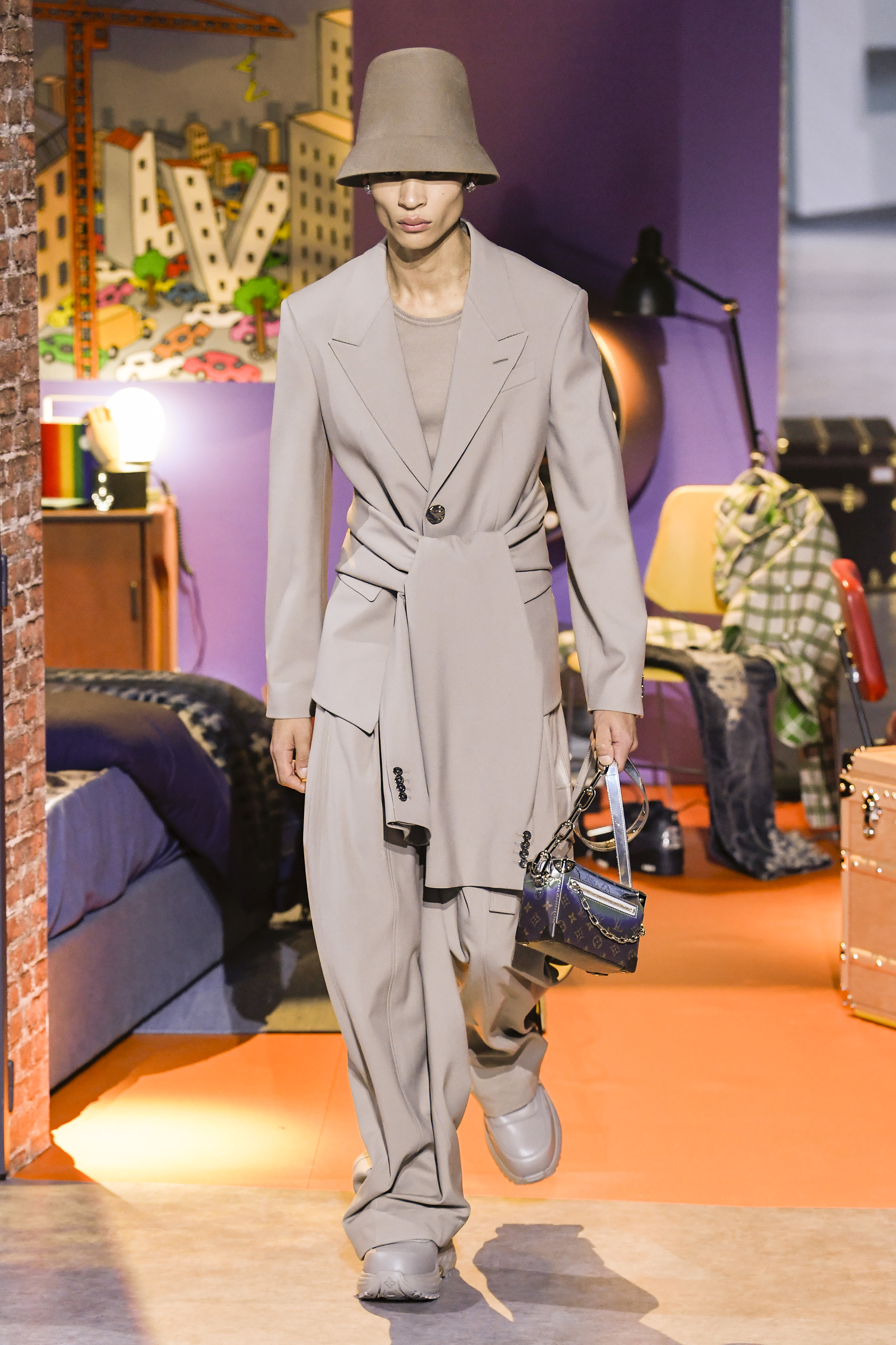 Timeless Luxe Menswear Series : Louis Vuitton Fall