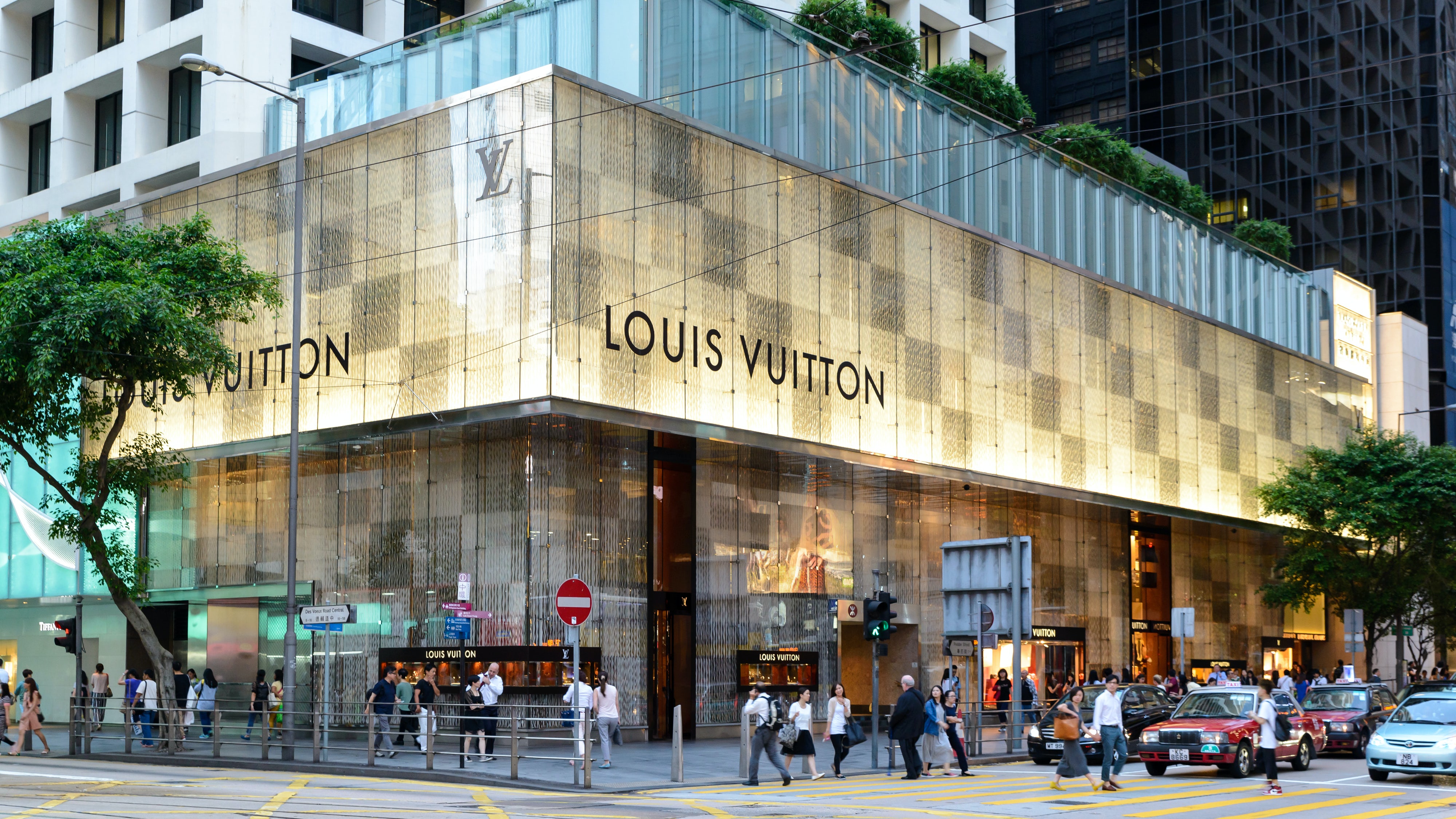 Louis Vuitton Hong Kong Landmark Store in Hong Kong Island Hong Kong SAR  LOUIS  VUITTON