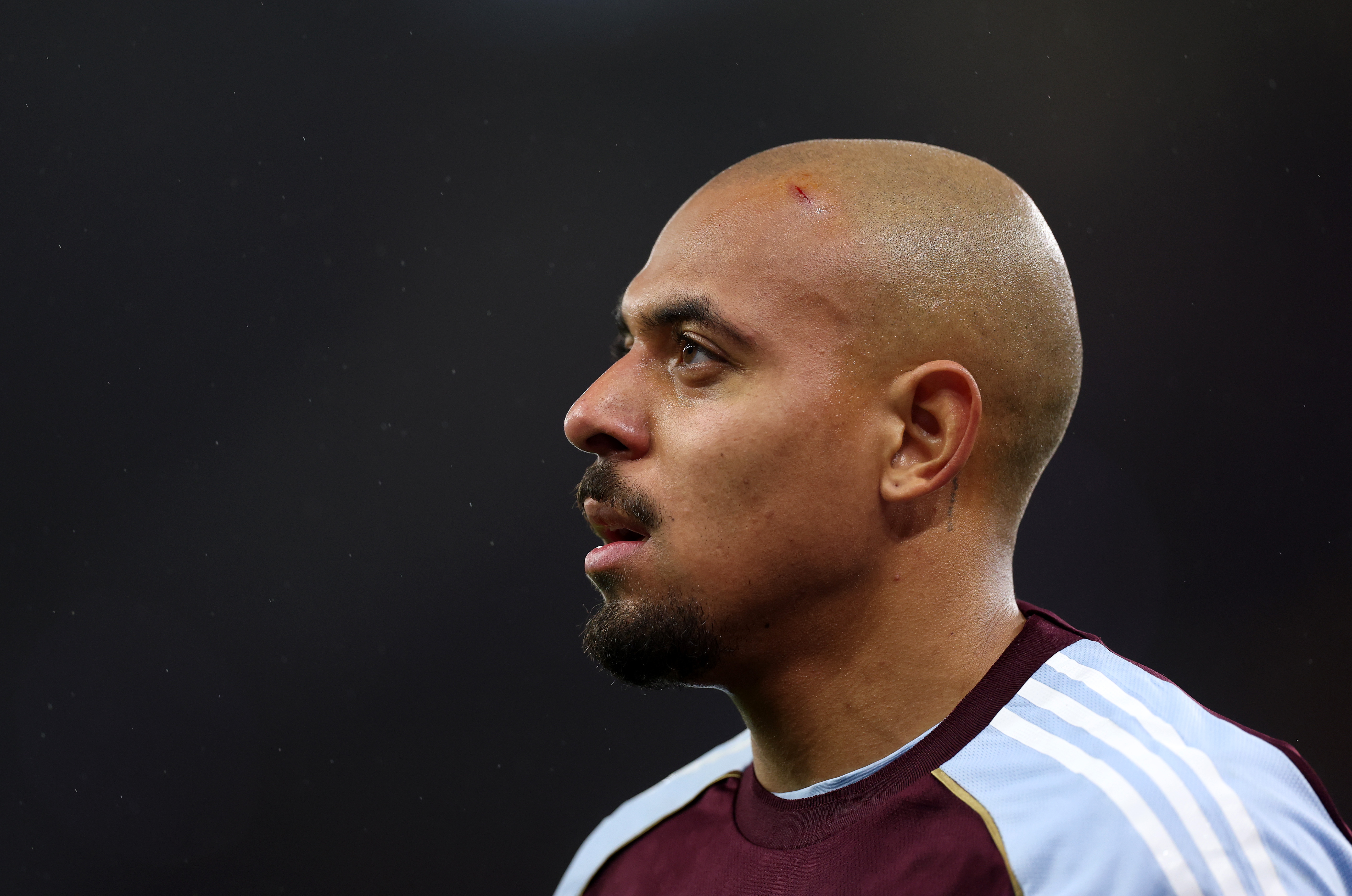 BIRMINGHAM, ENGLAND - NOVEMBER 27: Donyell Malen of Aston Villa looks on with a cut on his head during the UEFA Europa League 2025/26 League Phase MD5 match between Aston Villa FC and BSC Young Boys at Villa Park on November 27, 2025 in Birmingham, England. (Photo by Julian Finney/Getty Images)