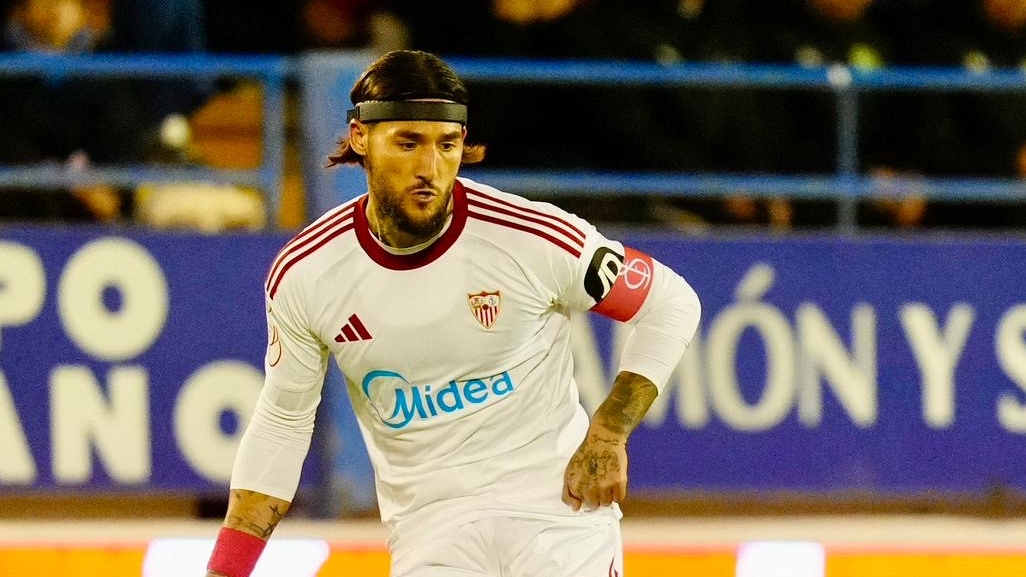 Gudelj no aclara su futuro