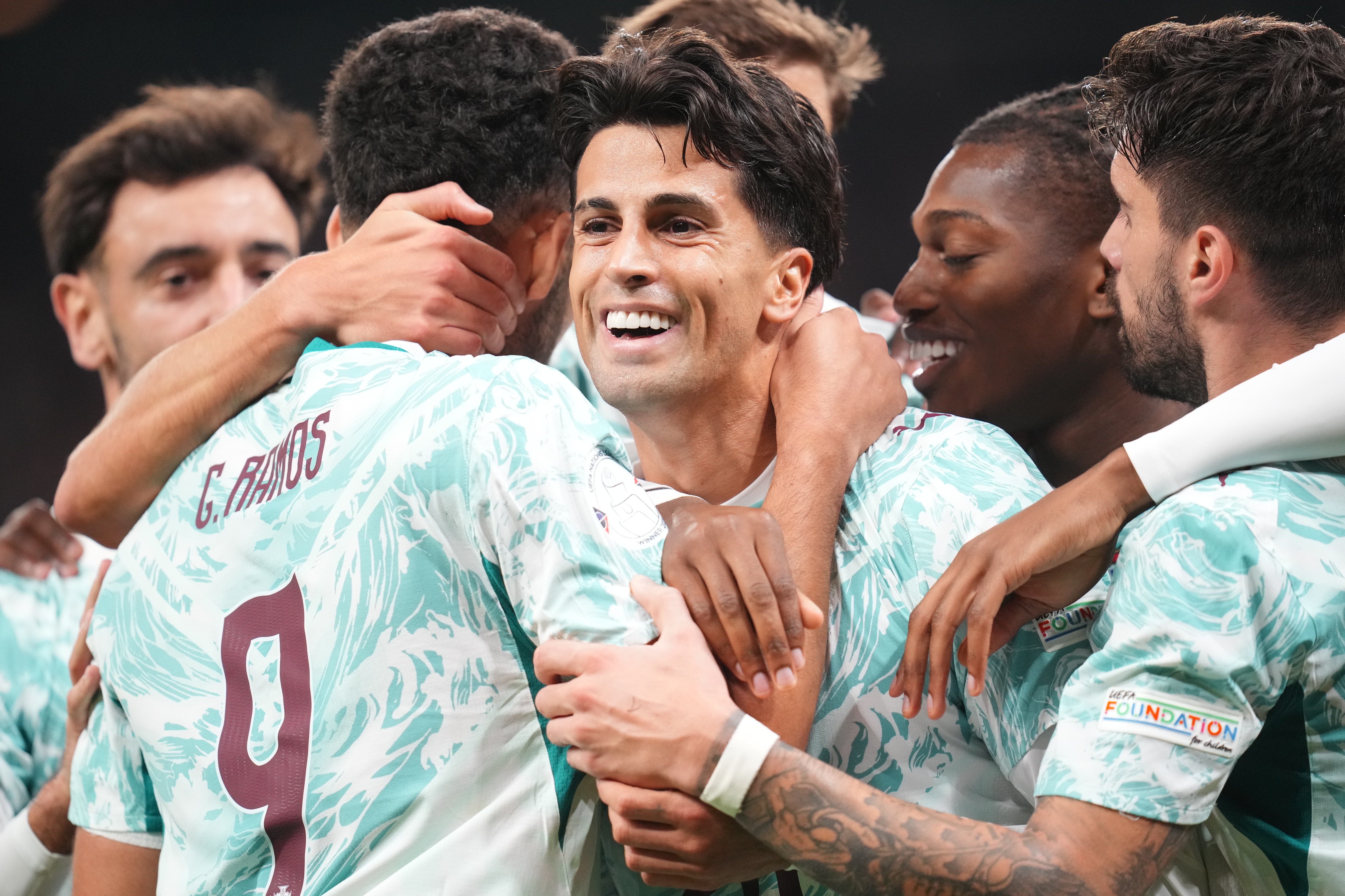 Cancelo celebrando su tanto. Fuente: AS