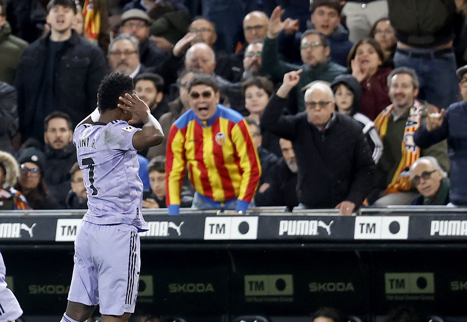 02/03/24 PARTIDO PRIMERA DIVISION 
VALENCIA - REAL MADRID 
ALEGRIA GOL 2-2 VINICIUS JR 
POLEMICA SEGUIDORES 