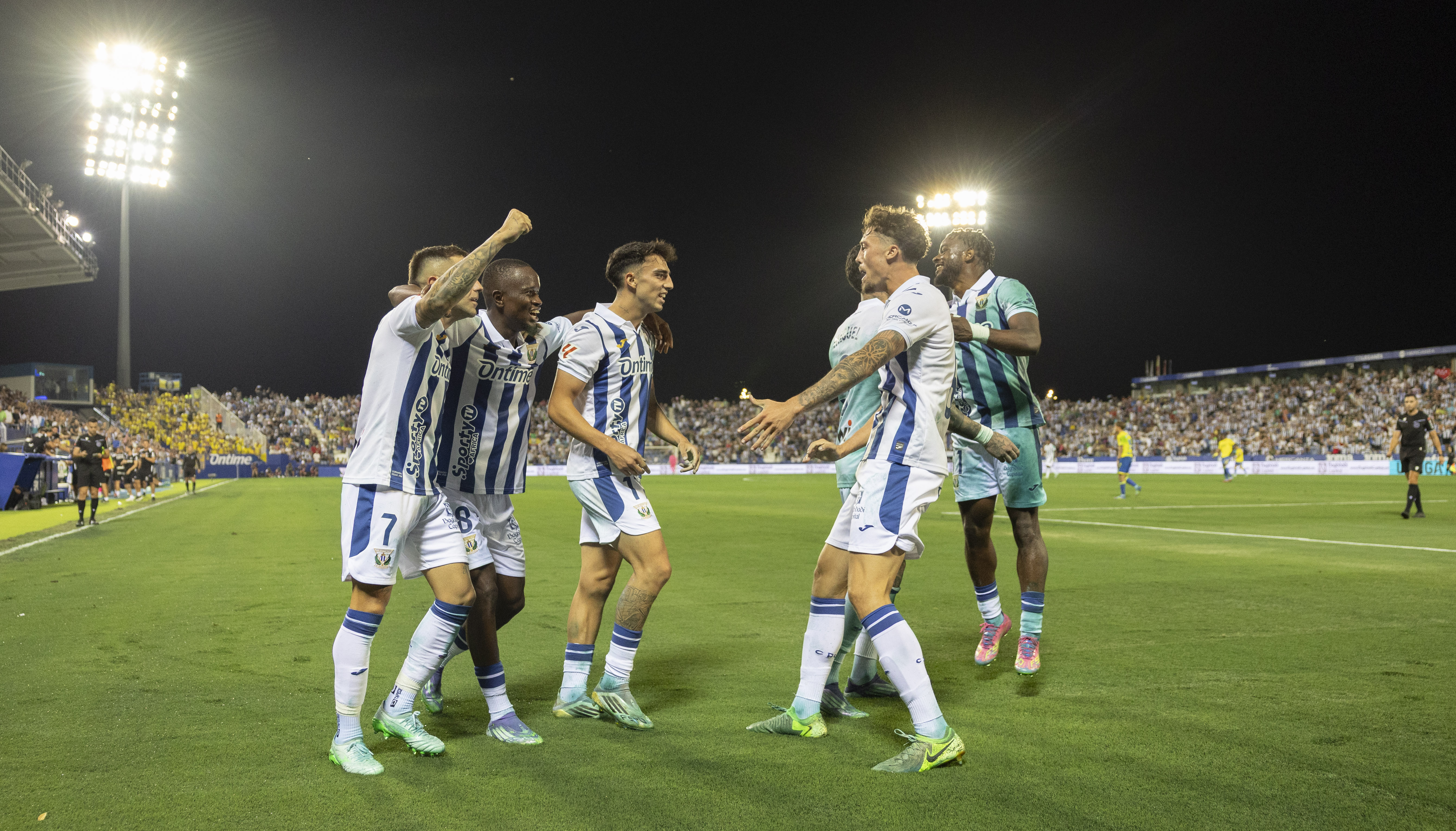 Empate en la fiesta de la pintura