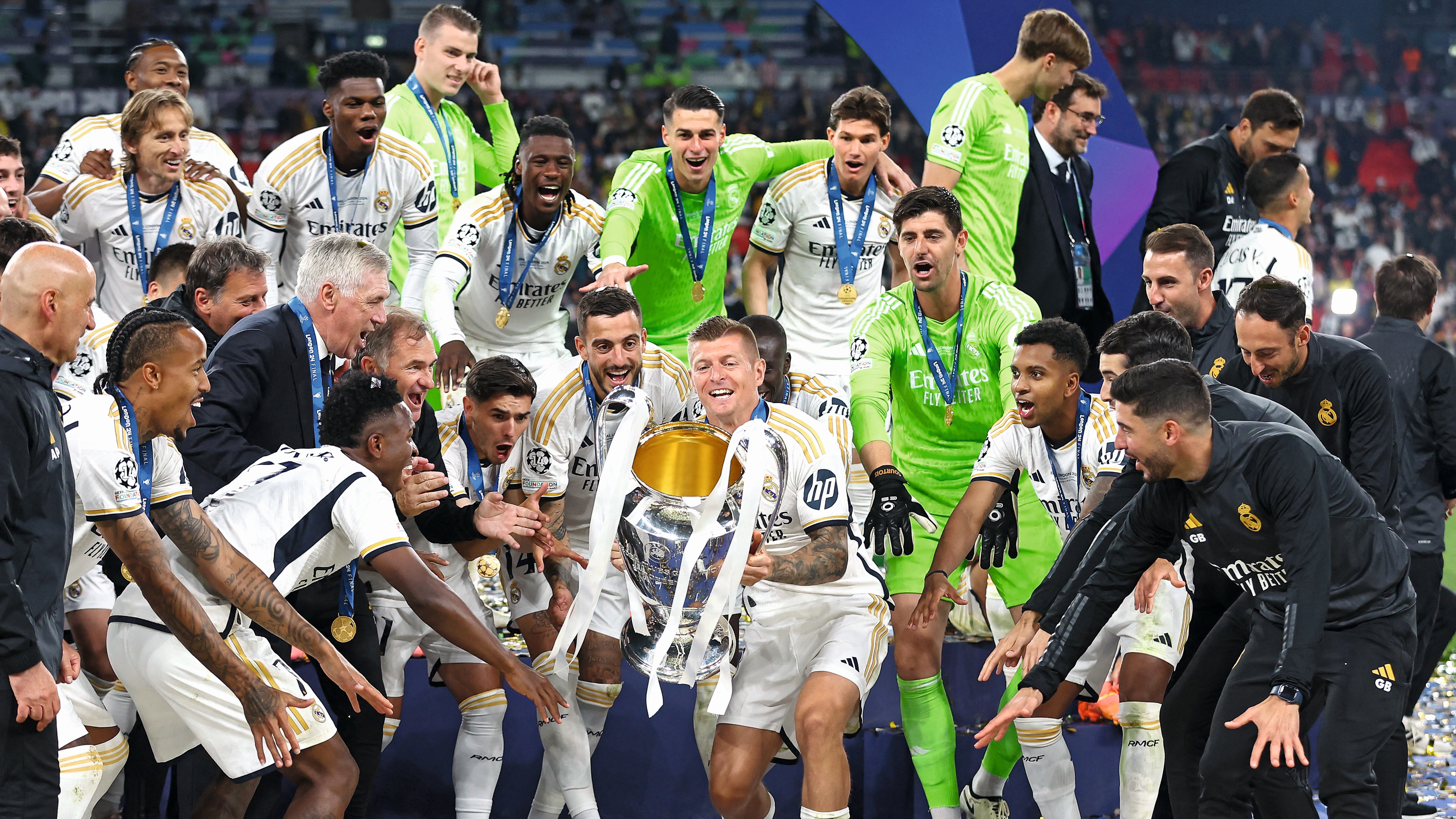 01/06/24 PARTIDO FINAL CHAMPIONS LEAGUE BORUSSIA DORTMUND - REAL MADRID CELEBRACION ALEGRIA ENTREGA DE MEDALLAS TROFEO KROOS CELEBRACION