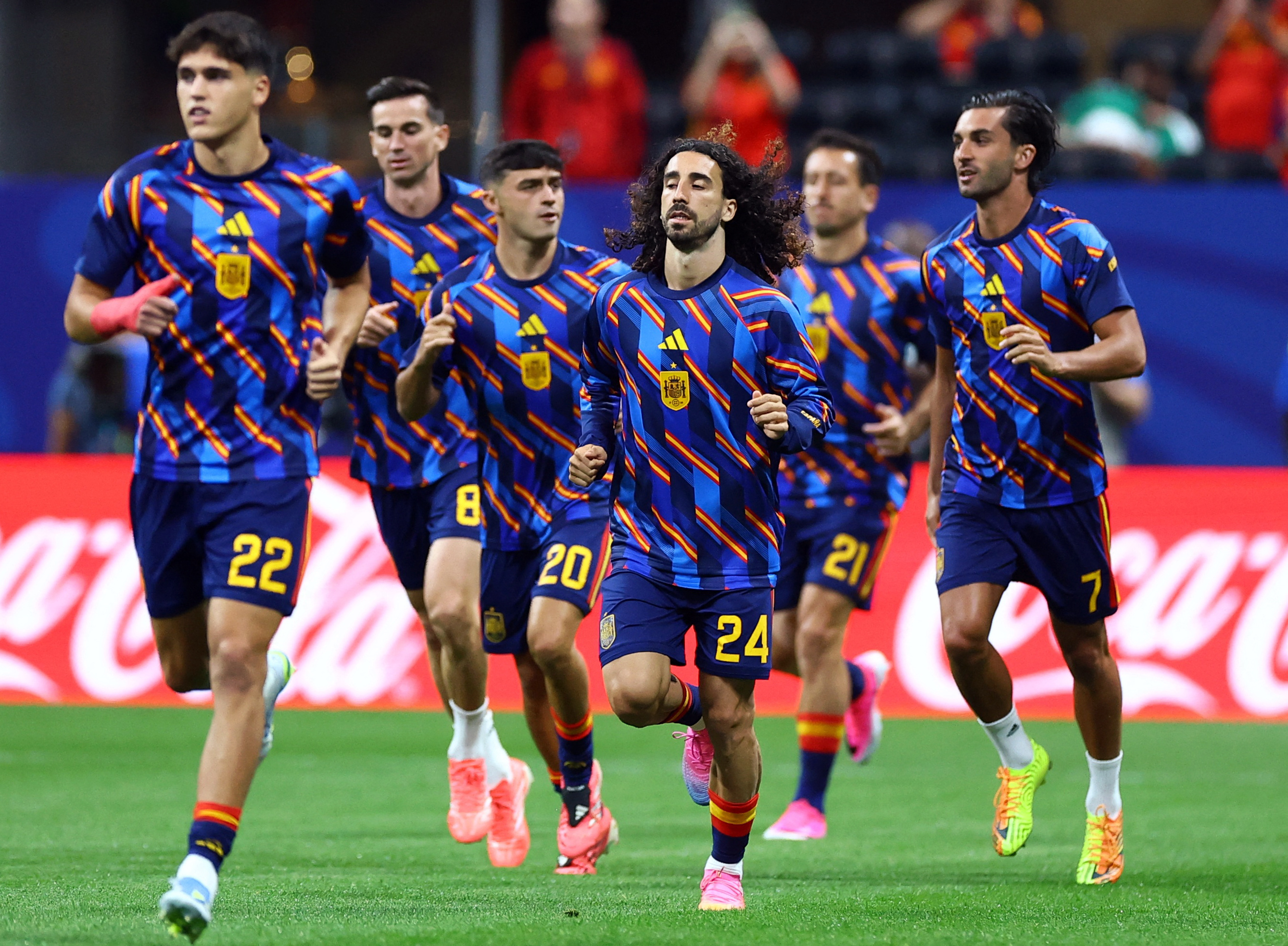 Soccer Football - FIFA World Cup 2026 - Group H - Spain v Cape Verde - Atlanta Stadium, Atlanta, Georgia, U.S. - June 15, 2026 Spain's Marc Cucurella, Ferran Torres, Pedri, Pau Cubarsi, Fabian Ruiz and Mikel Oyarzabal during the warm up before the match REUTERS/Siphiwe Sibeko