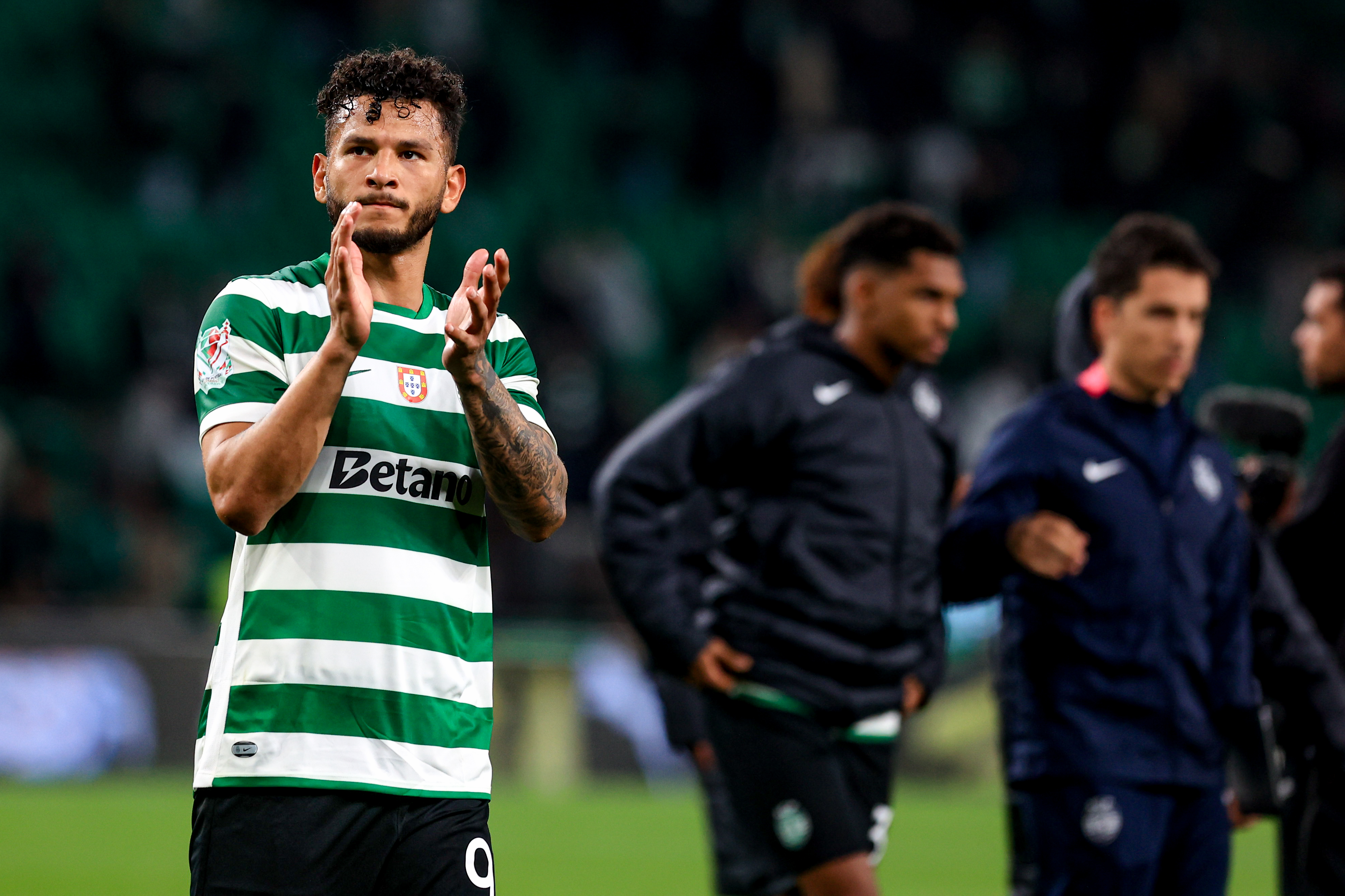 Suárez recibe otro premio en Primeira Liga.