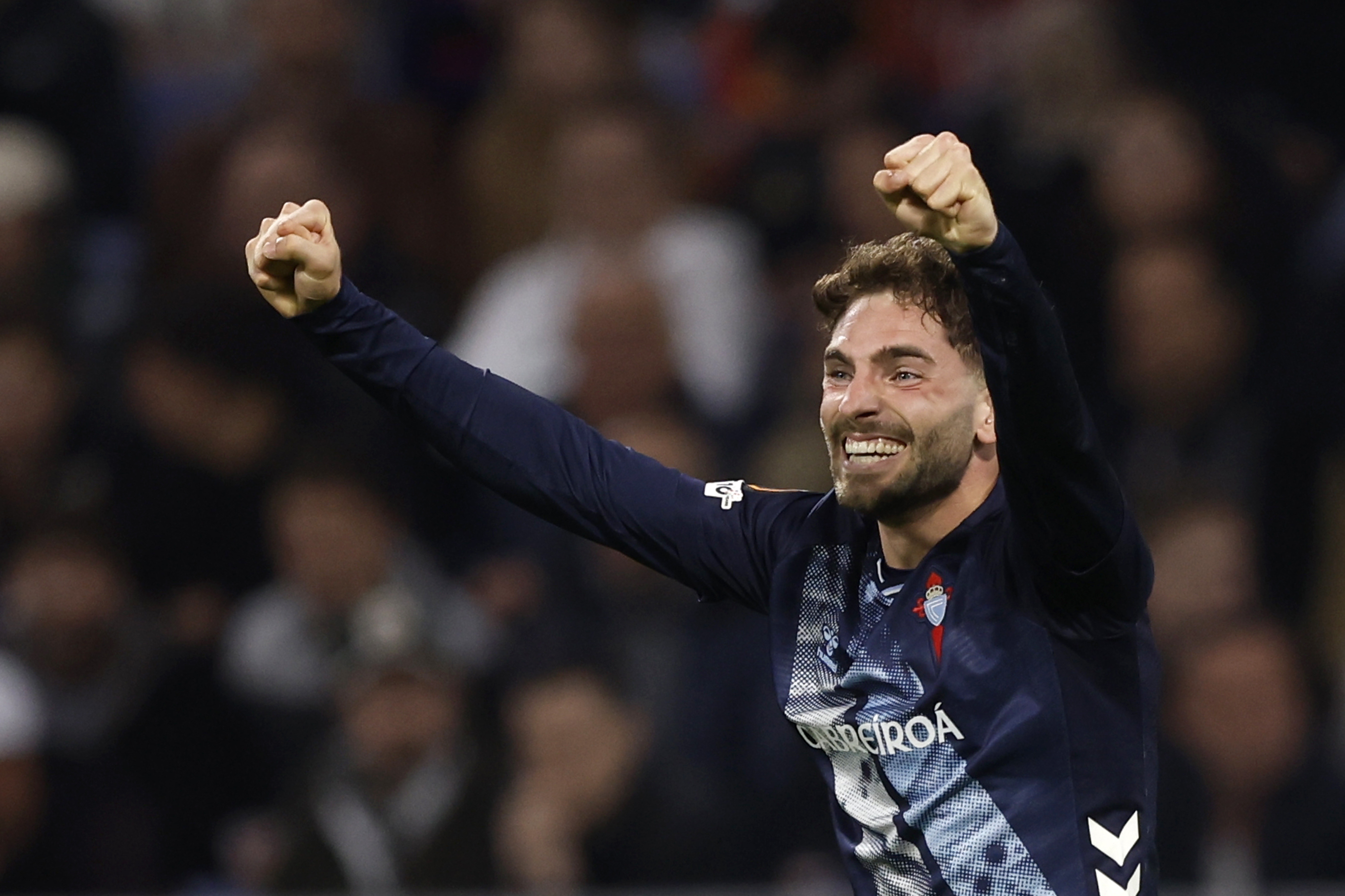 Lyon (France), 19/03/2026.- Javi Rueda of Celta Vigo celebrates scoring the 1-0 lead during the UEFA Europa League round of 16 second leg soccer match between Olympique de Lyon and Celta Vigo in Lyon, France, 19 March 2026. (Francia) EFE/EPA/GUILLAUME HORCAJUELO
