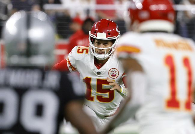 Chiefs vs. Cowboys final injury report: Amari Cooper ruled out for game -  Arrowhead Pride