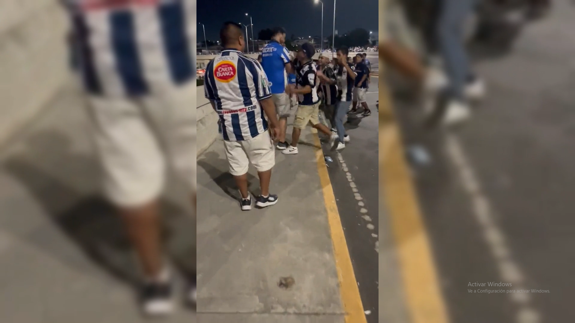 Vídeo: Afición de Monterrey se pelean entre ellos tras perder contra Cruz Azul