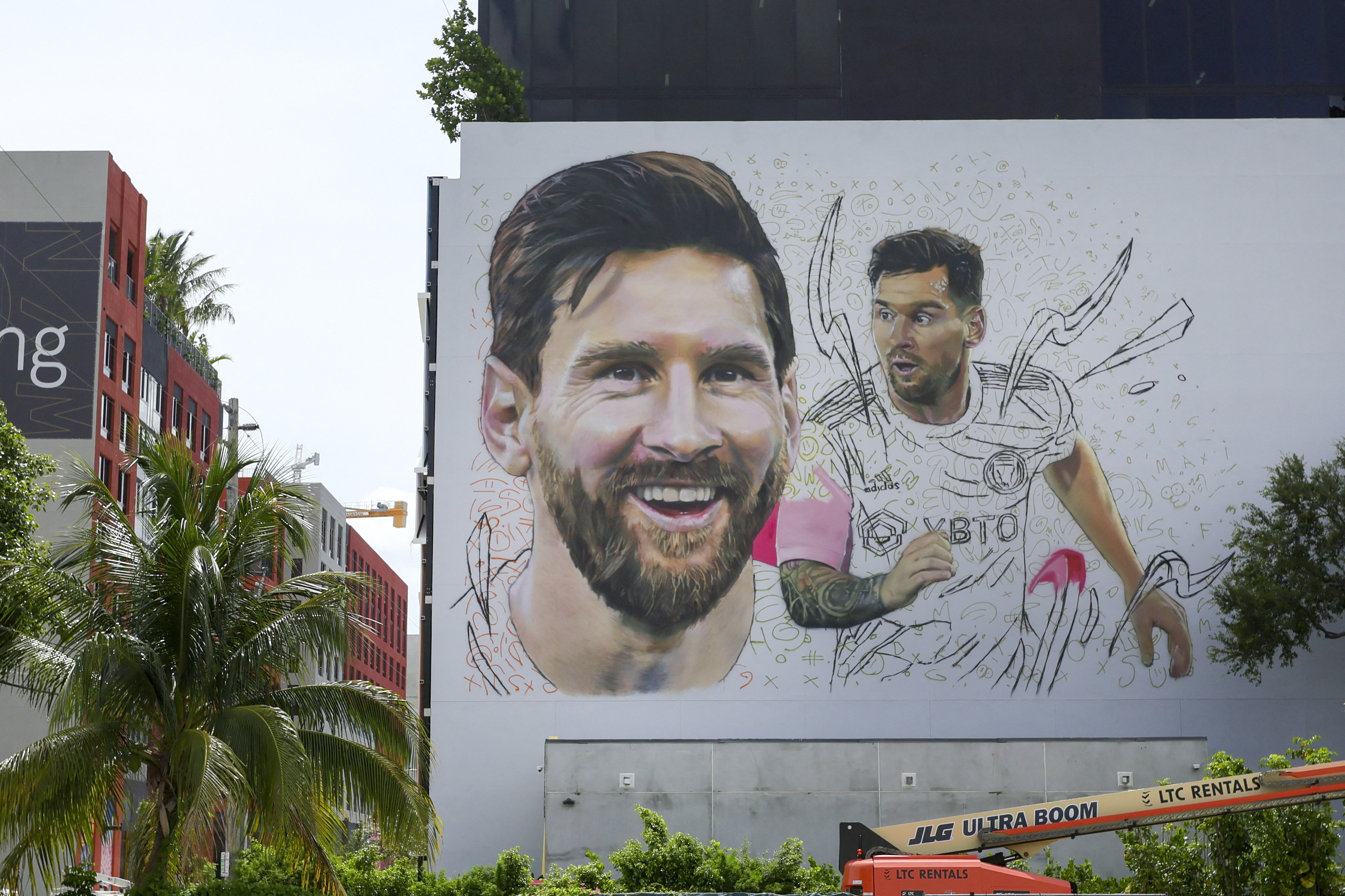 Messi y la transformación en Miami: Del soccer al fútbol