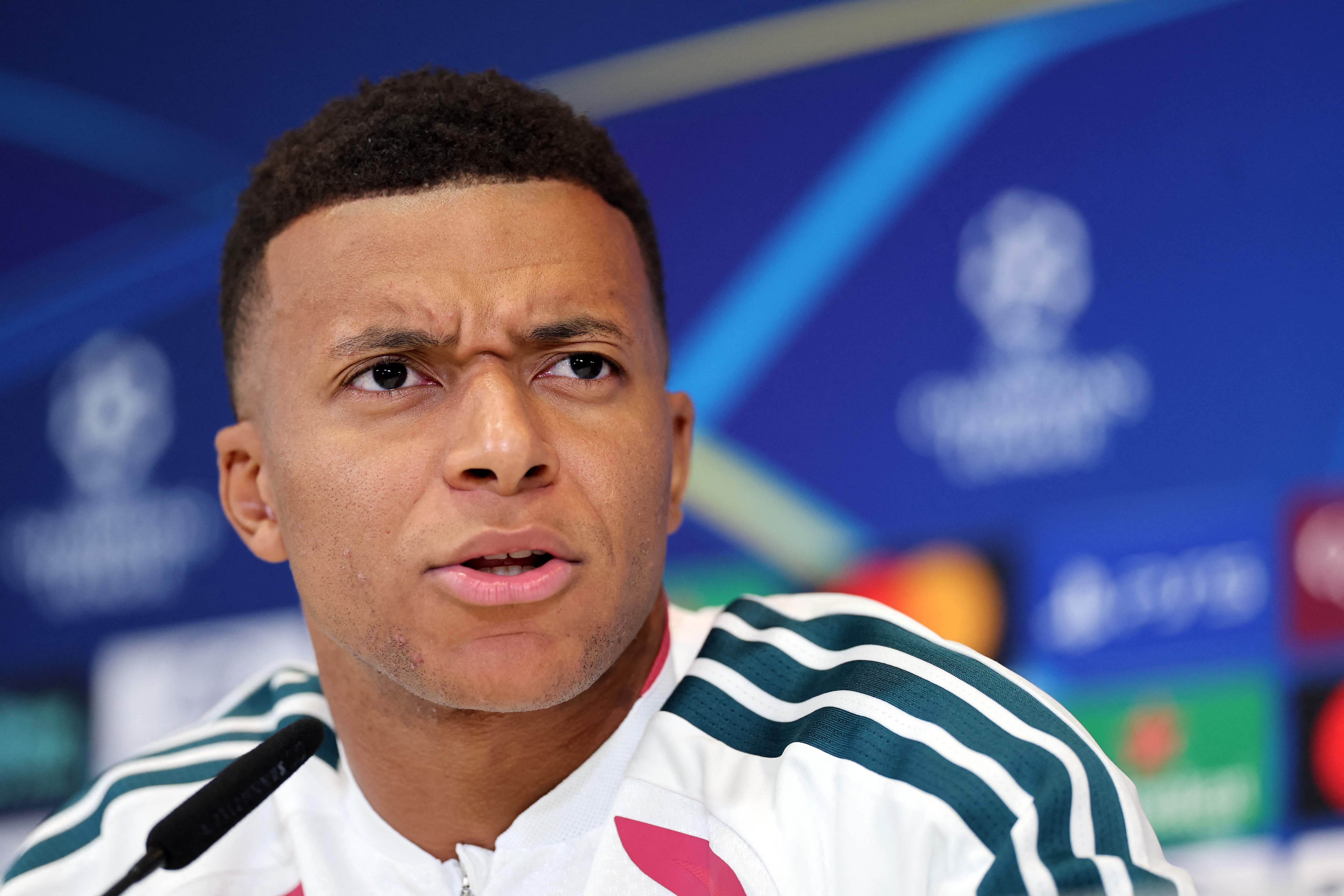 Kylian Mbappé hits back: “Improve defensively? Only me and Vinícius?”