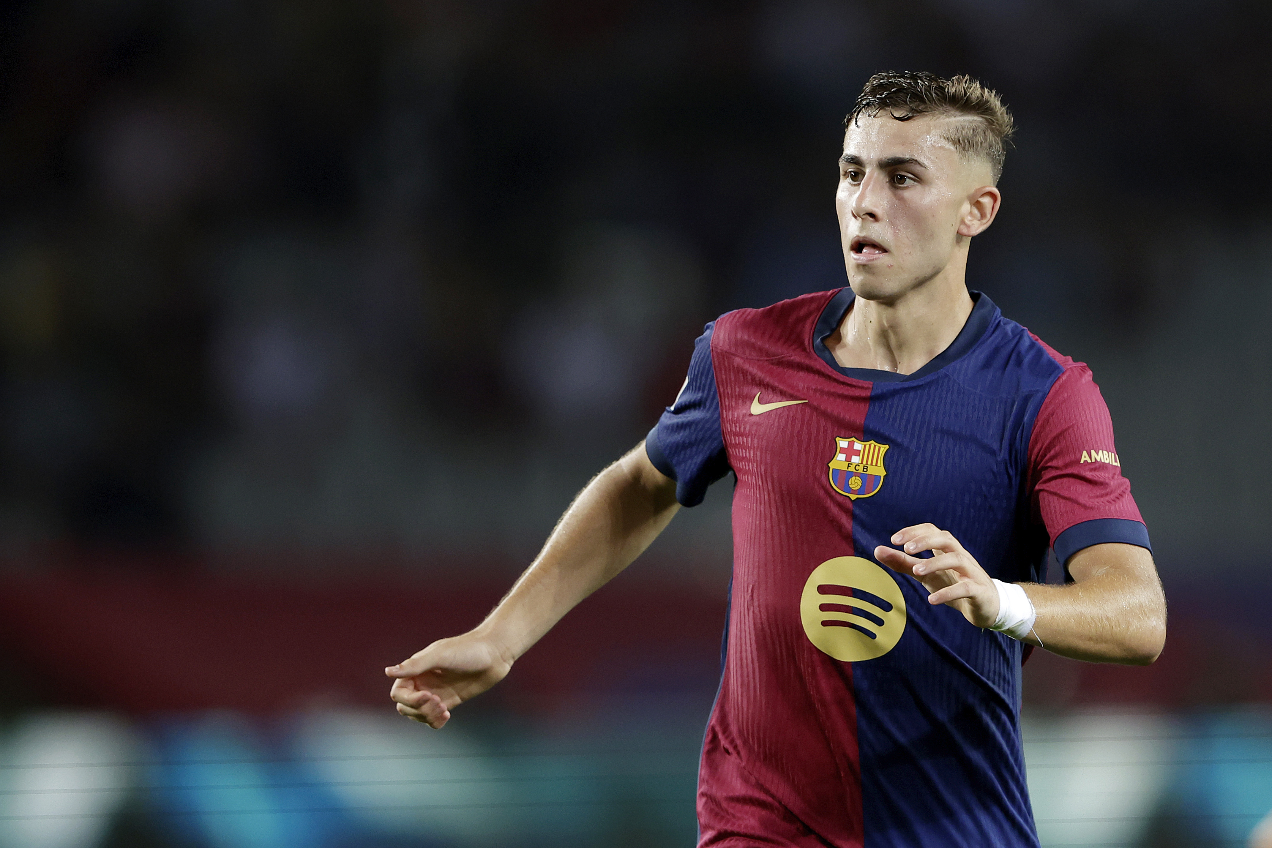 BARCELONA, SPAIN - AUGUST 24: Fermin Lopez of FC Barcelona  during the LaLiga EA Sports  match between FC Barcelona v Athletic de Bilbao at the Lluis Companys Olympic Stadium on August 24, 2024 in Barcelona Spain (Photo by Rico Brouwer/Soccrates/Getty Images)