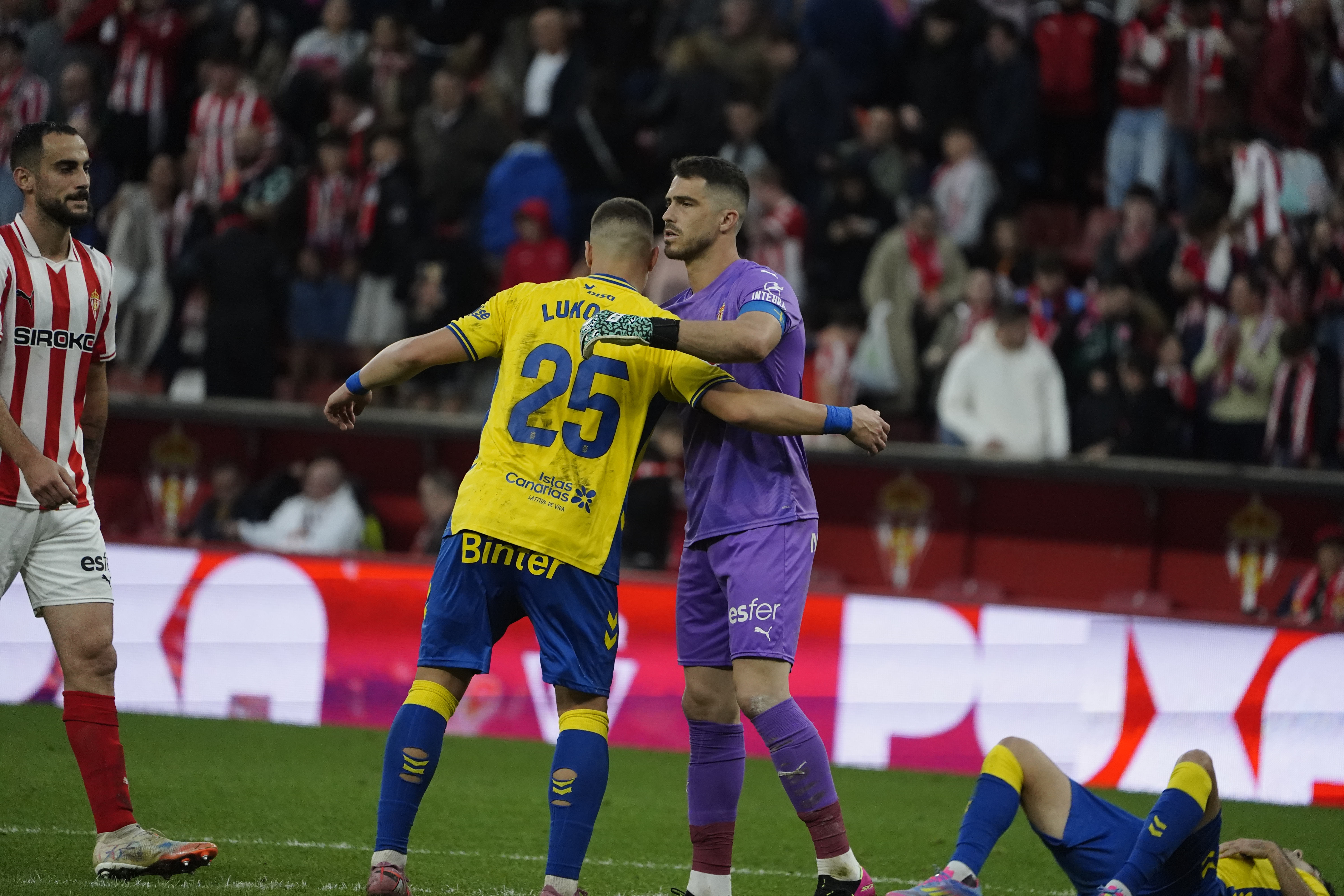 Nuevo ejercicio de resistencia para el Sporting en El Molinón-Quini