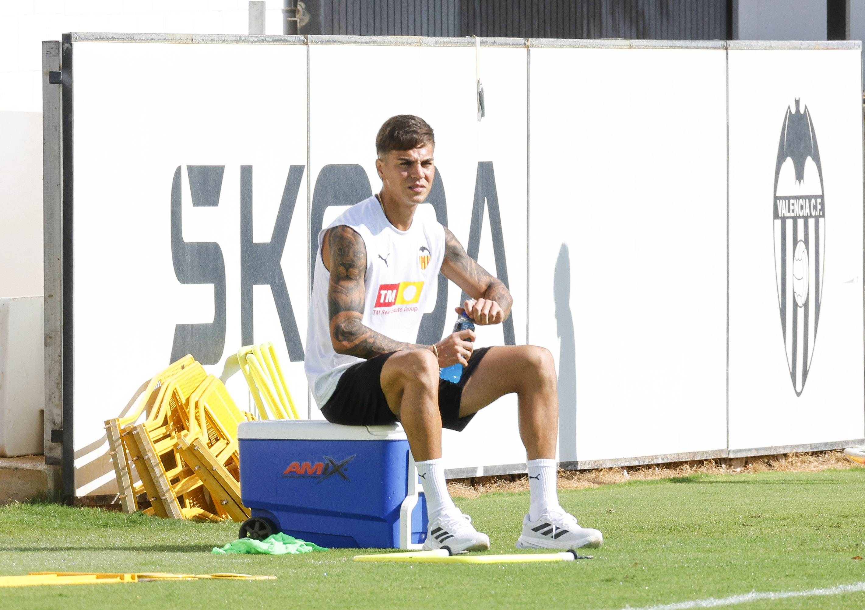 22/09/24 VALENCIA CF  ENTRENAMIENTO 
ENZO BARRENECHEA
