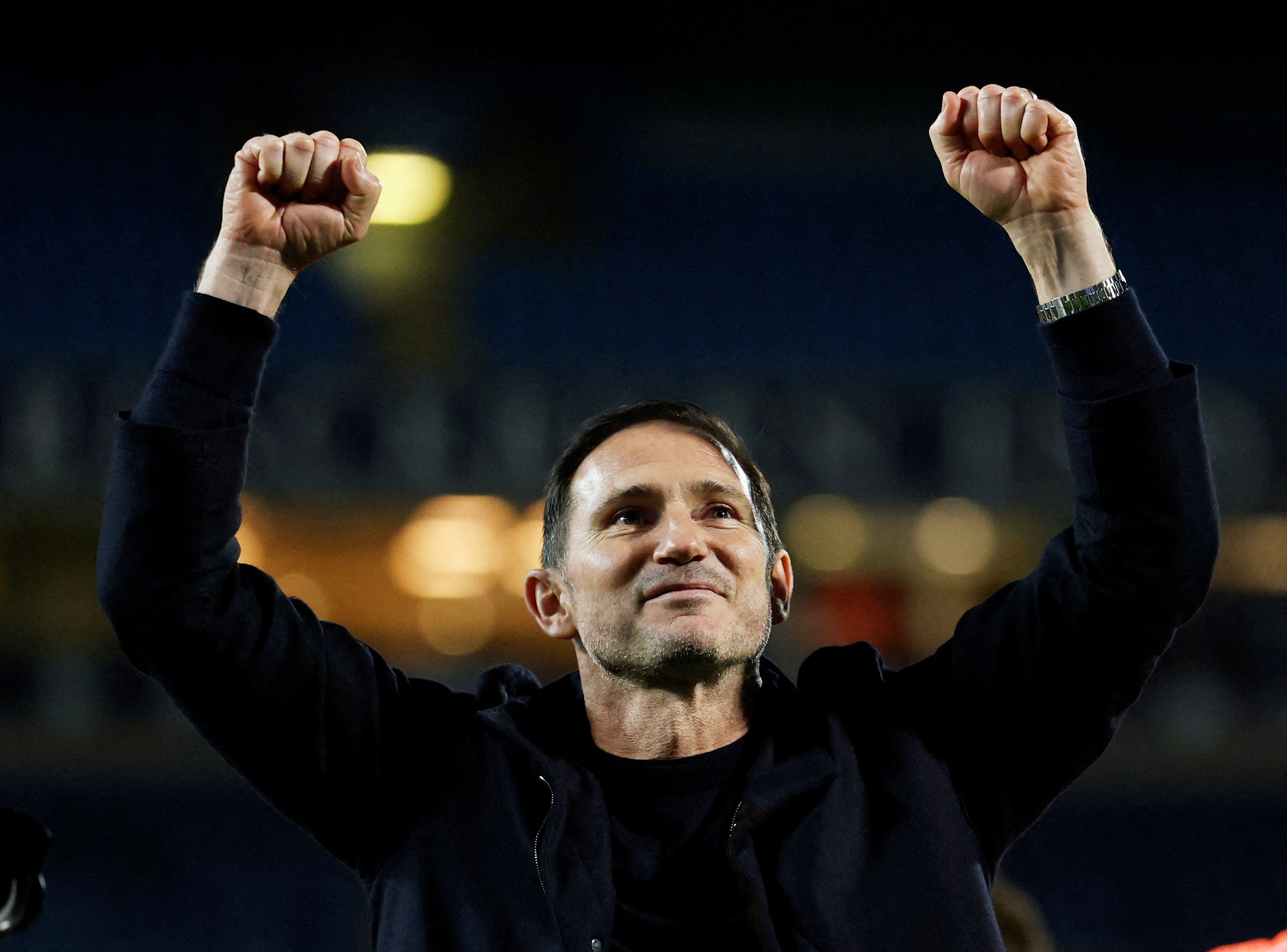 Soccer Football - Championship - Blackburn Rovers v Coventry City - Ewood Park, Blackburn, Britain - April 17, 2026 Coventry City manager Frank Lampard celebrates after winning promotion to the Premier League Action Images via Reuters/Jason Cairnduff EDITORIAL USE ONLY. NO USE WITH UNAUTHORIZED AUDIO, VIDEO, DATA, FIXTURE LISTS, CLUB/LEAGUE LOGOS OR 'LIVE' SERVICES. ONLINE IN-MATCH USE LIMITED TO 120 IMAGES, NO VIDEO EMULATION. NO USE IN BETTING, GAMES OR SINGLE CLUB/LEAGUE/PLAYER PUBLICATIONS. PLEASE CONTACT YOUR ACCOUNT REPRESENTATIVE FOR FURTHER DETAILS..     TPX IMAGES OF THE DAY