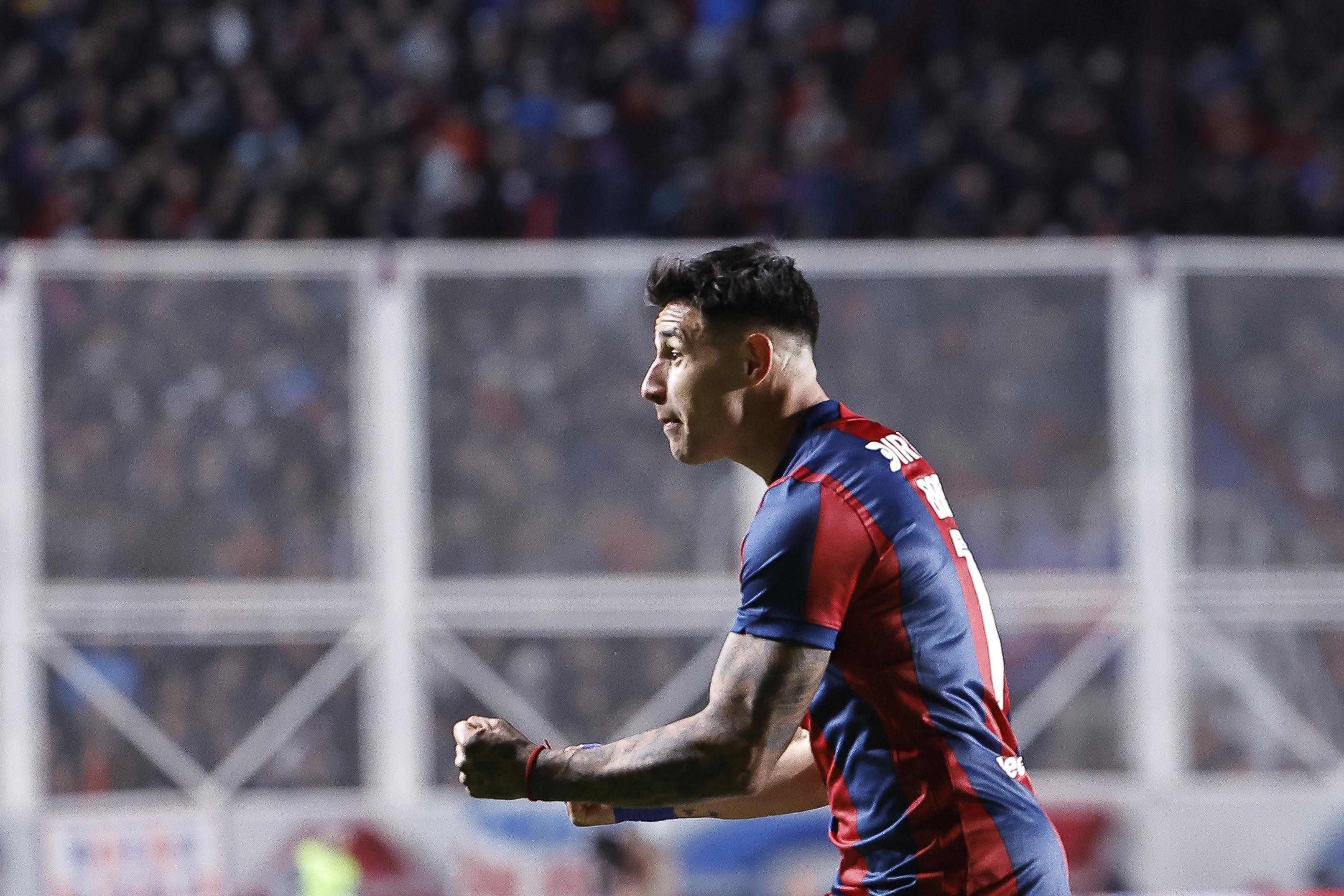 San Lorenzo venció a São Paulo y se ilusiona en la Sudamericana