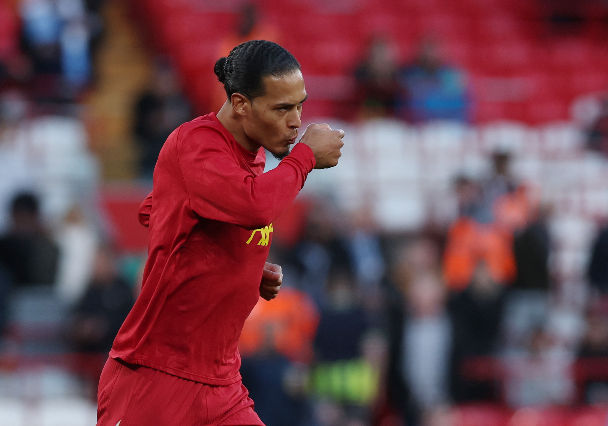 El Liverpool le ofrece un contrato a Van Dijk