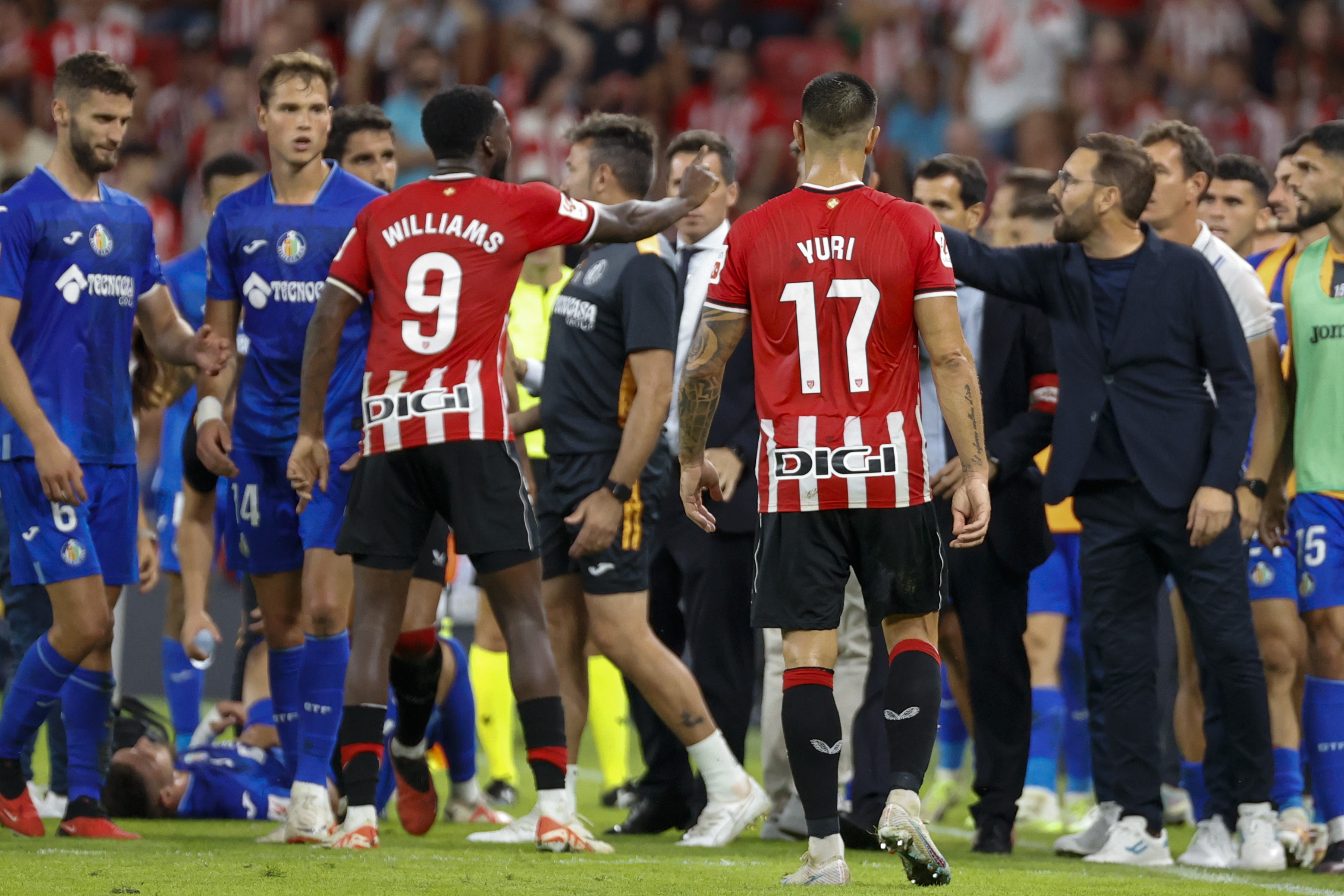 Posiciones de athletic contra getafe cf