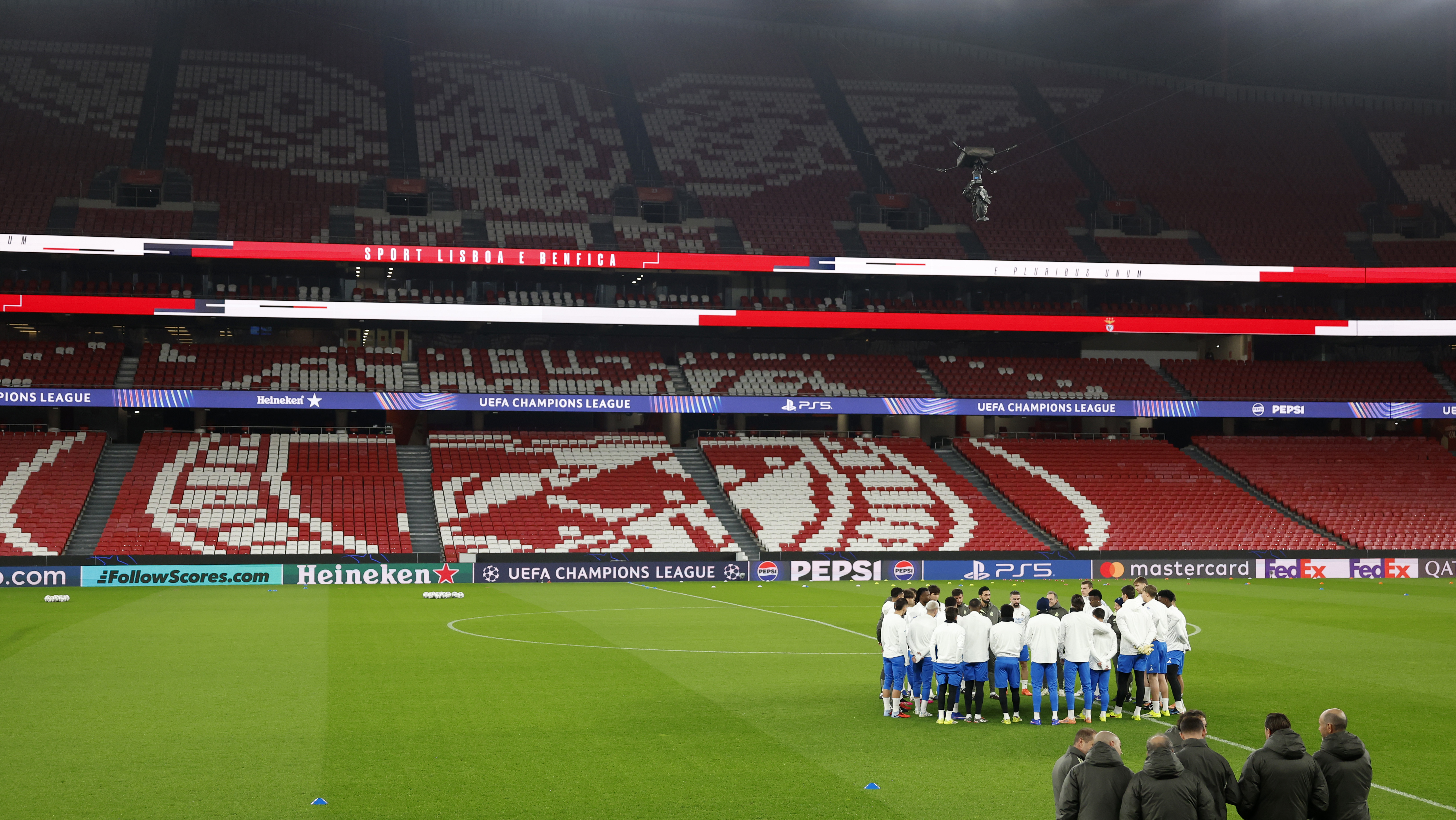 27/01/26 PREVIA CHAMPIONS LEAGUE FASE GRUPOS FASE LIGA JORNADA 8 BENFICA - REAL MADRID
ENTRENAMIENTO ARBELOA CHARLA GRUPO