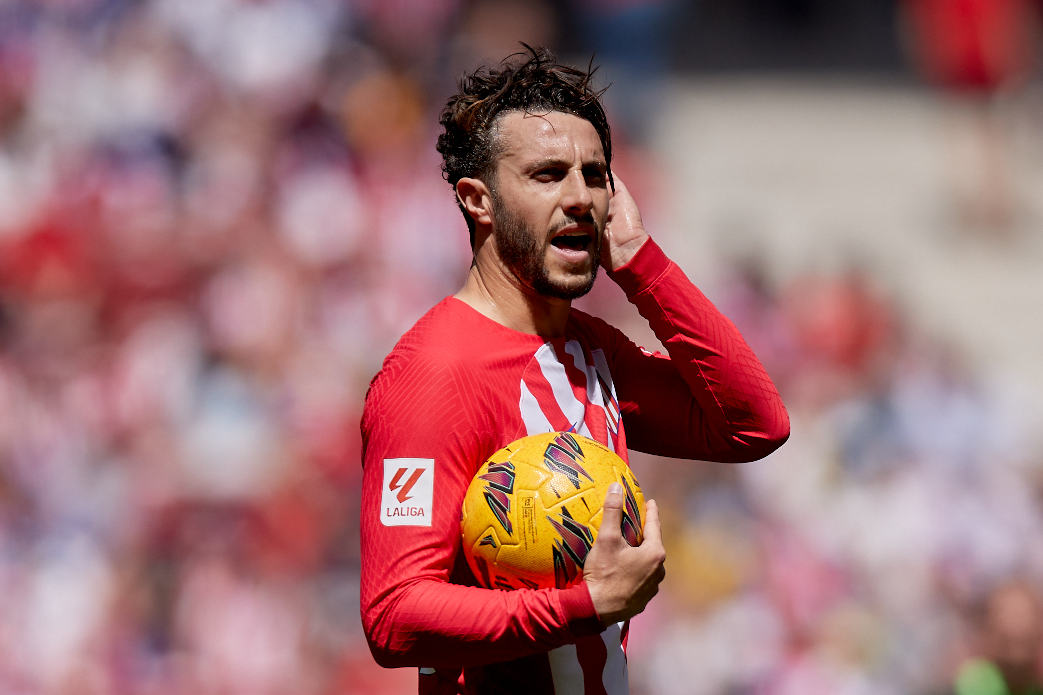 MADRID, SPAIN - APRIL 13: Mario Hermoso of Atletico de Madrid reacts a she holds the ball during the LaLiga EA Sports match between Atletico Madrid and Girona FC at Civitas Metropolitano Stadium on April 13, 2024 in Madrid, Spain. (Photo by Gonzalo Arroyo Moreno/Getty Images)
PUBLICADA 06/05/24 NA MA11 3COL