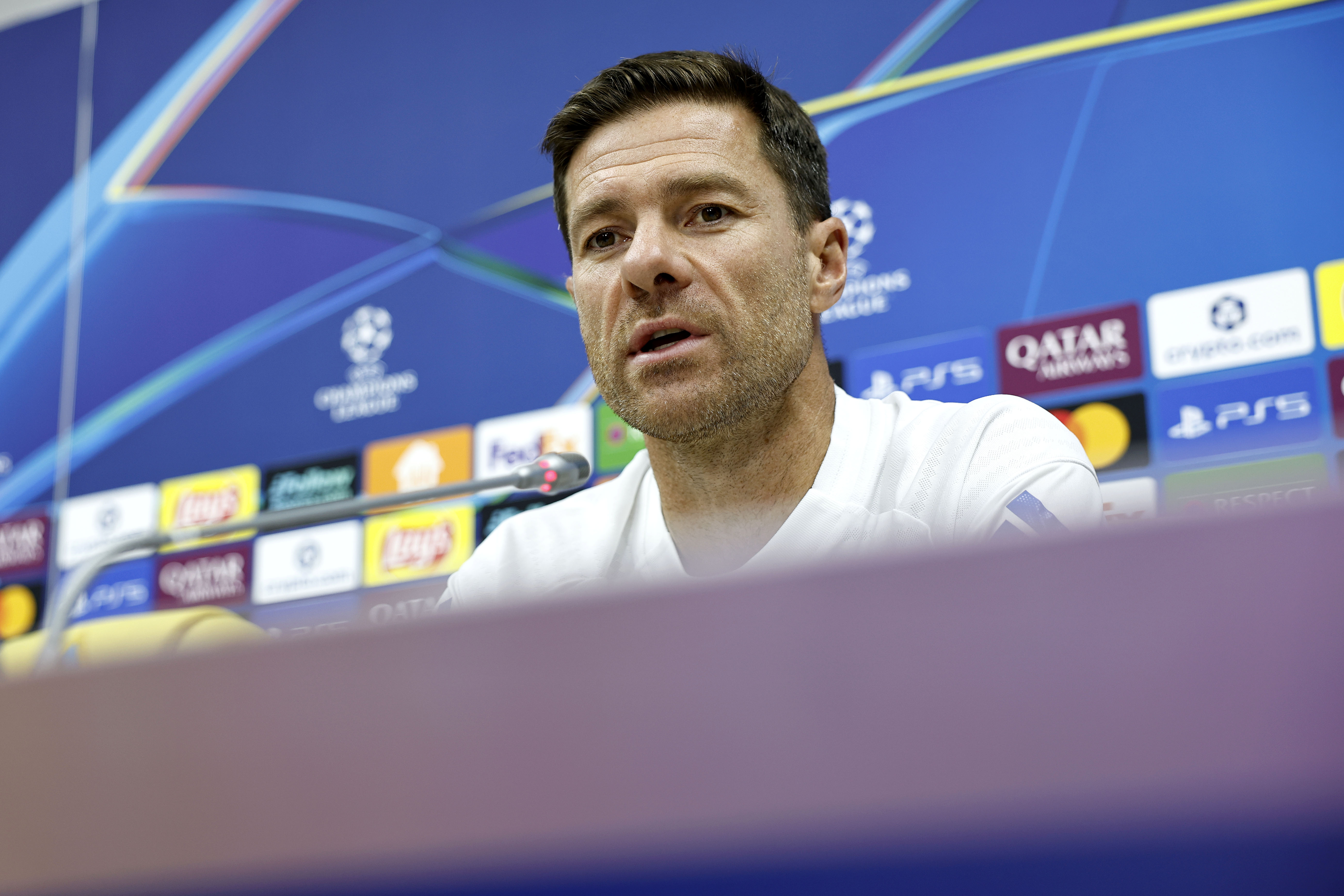 "Que dejen a Xabi trabajar"